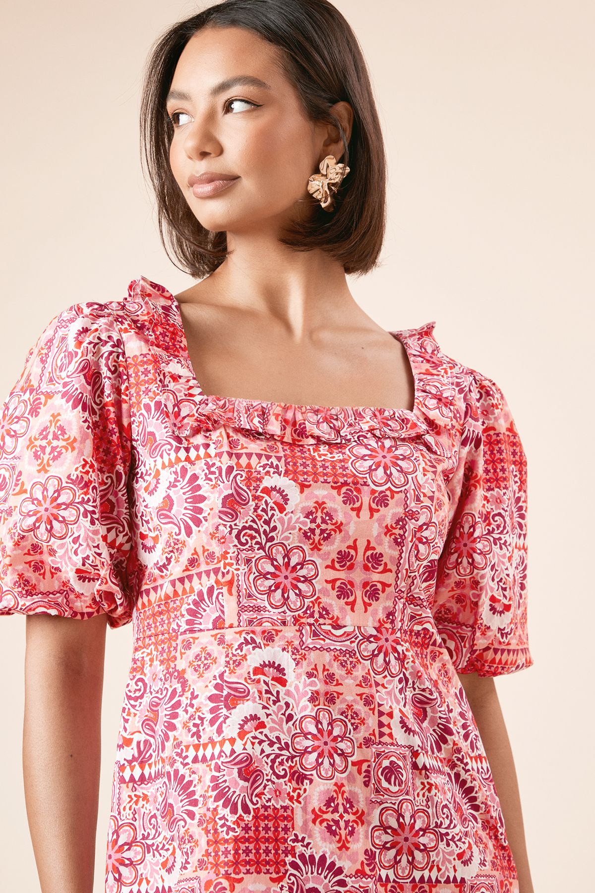 Dorothy Perkins Red Geo Frill Front Tie Back Mini Dress Red image 4