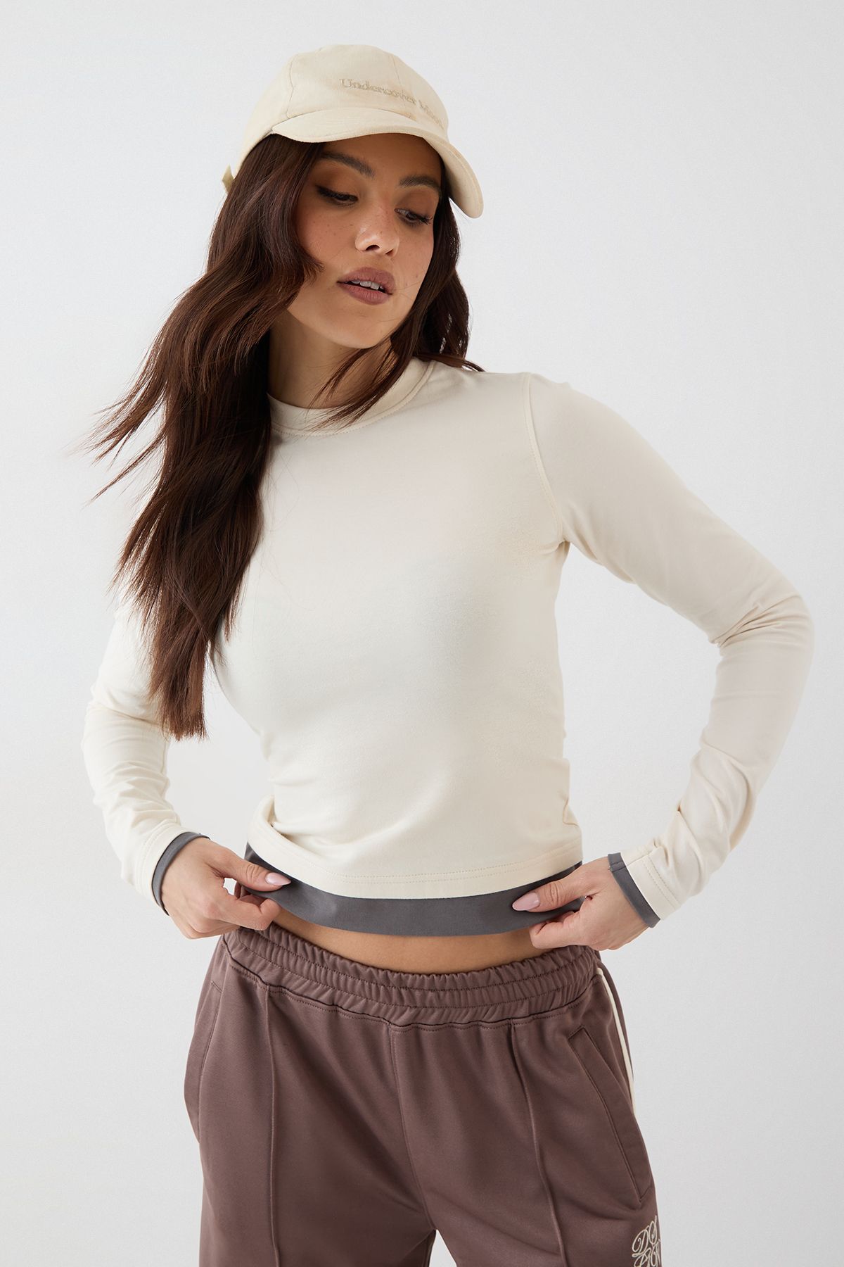 DSGN Studio DSGN Studio Contrast Long Sleeve Top Stone image 1