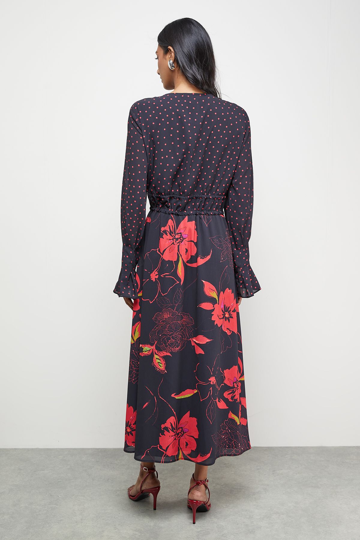 Warehouse Mixed Print Chiffon Tie Detail Midi Tea Dress Floral image 3