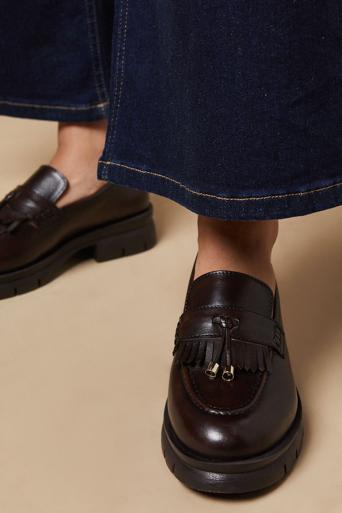 Oasis Brooke Real Leather Tassel Detail Chunky Loafers Chocolate image 4