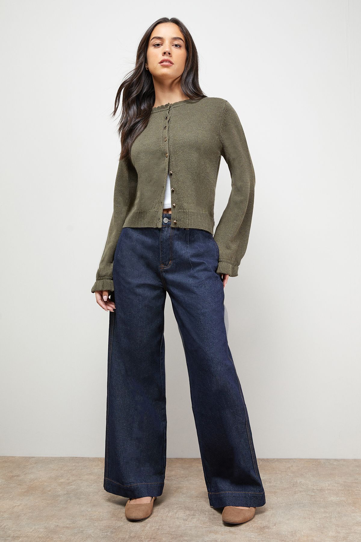 Oasis Ruffle Detail Cropped Cardigan Khaki image 4