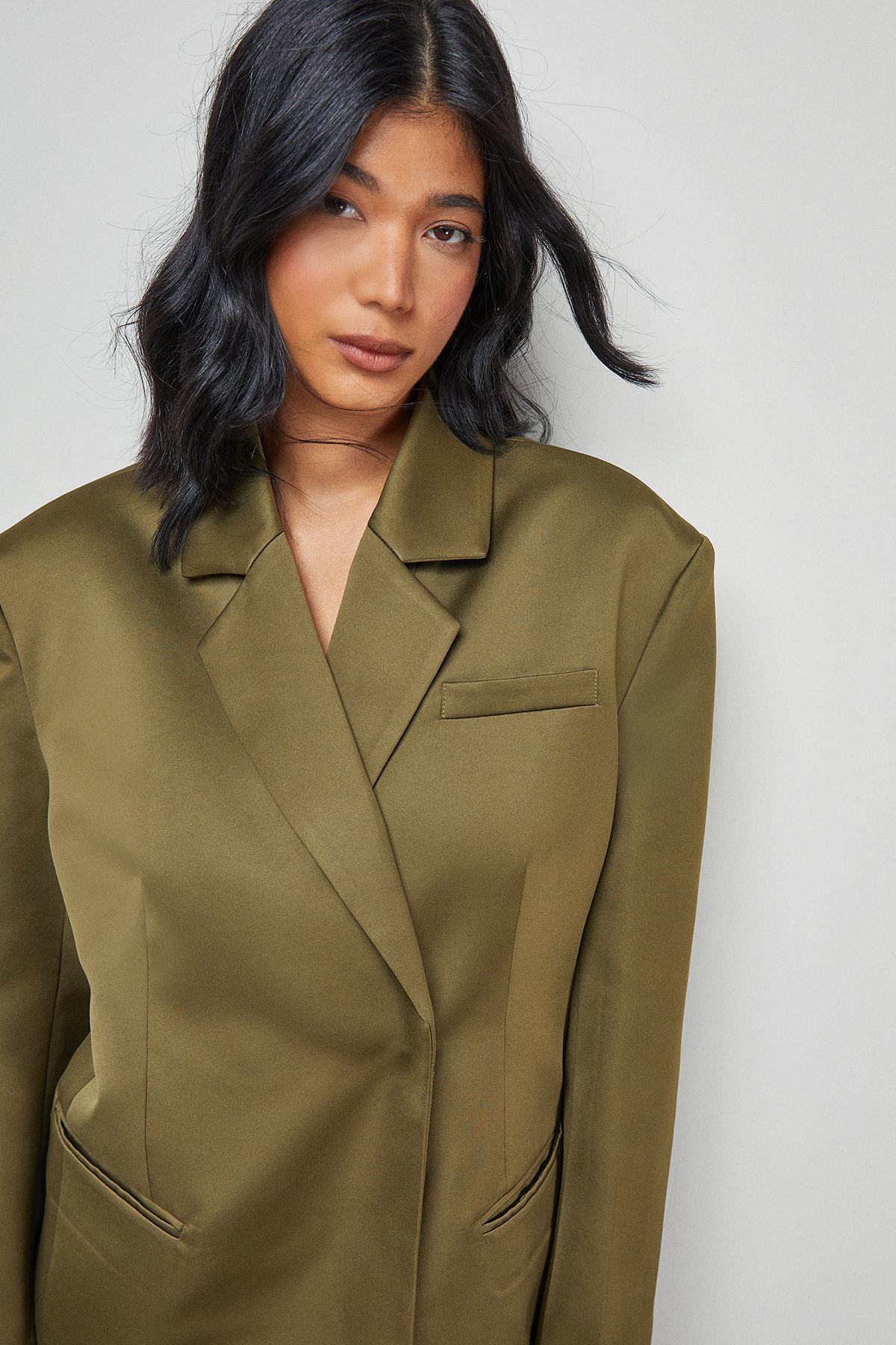 Warehouse Premium Satin Oversized Blazer Co-ord Olive image 4