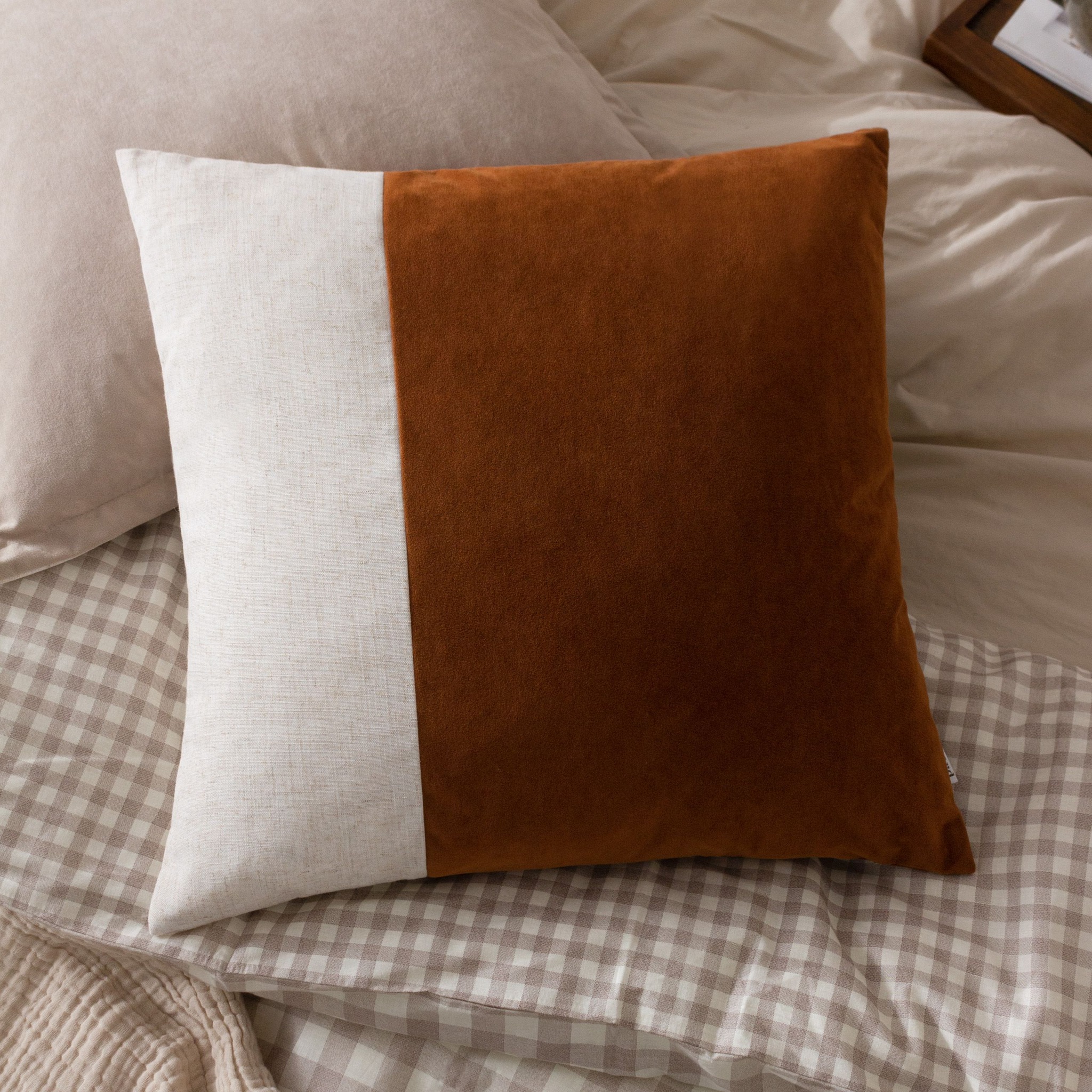 Yard Morden Soft-Washed Velvet Cushion image 1