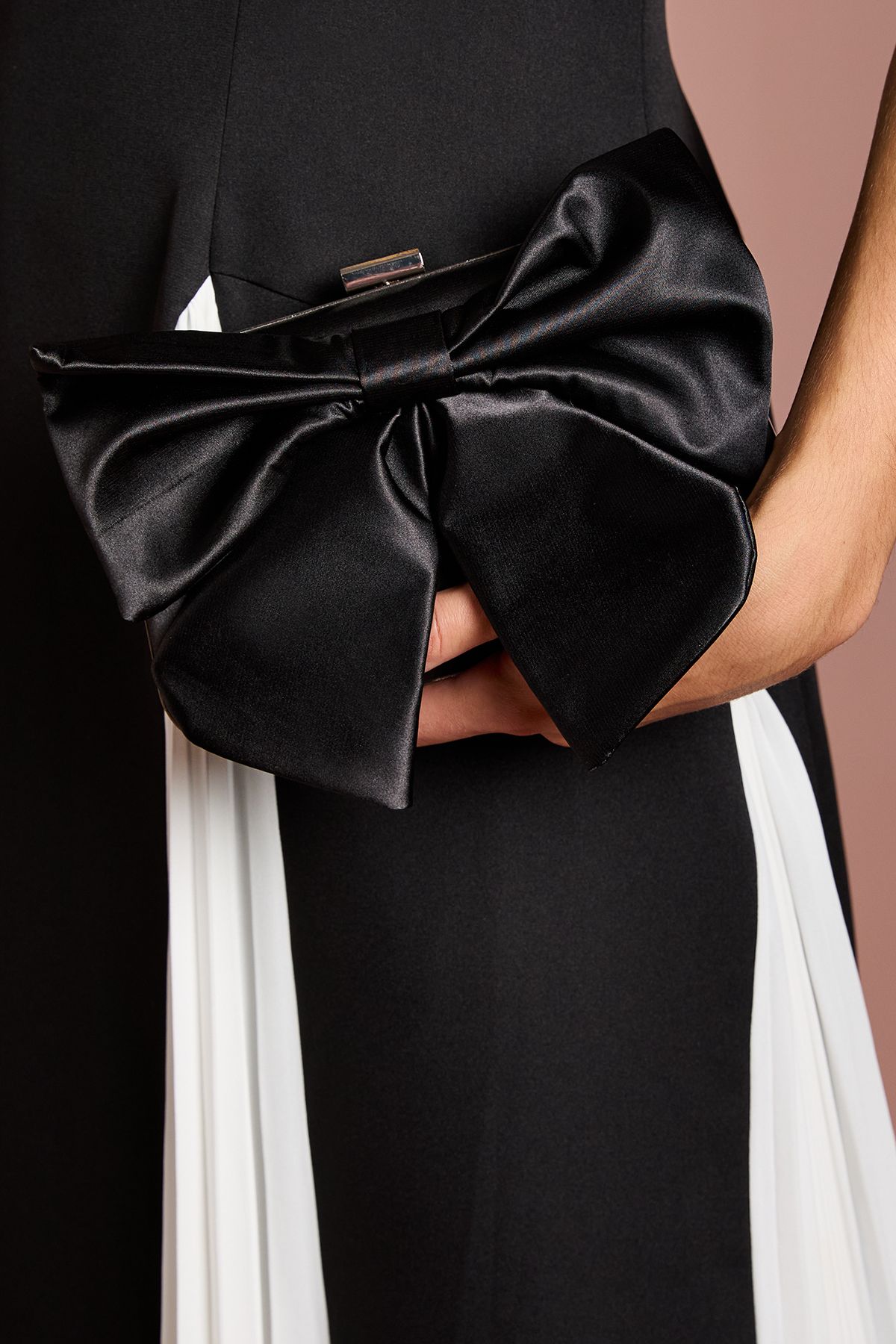 Coast Azalea Satin  Bow Detail Clutch Bags Black image 2