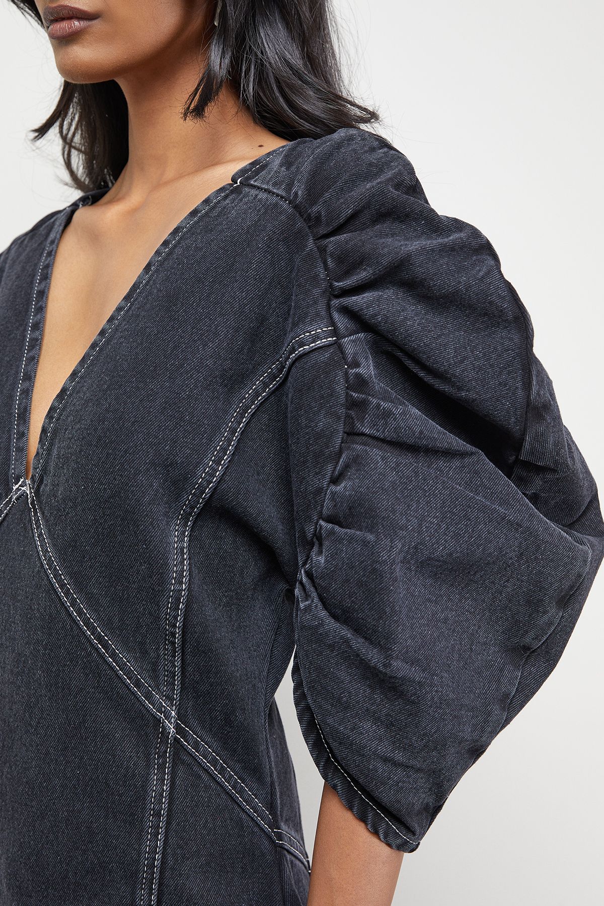 Warehouse Denim Gathered Shoulder Seam Detail Midi Dress Washed Black image 5