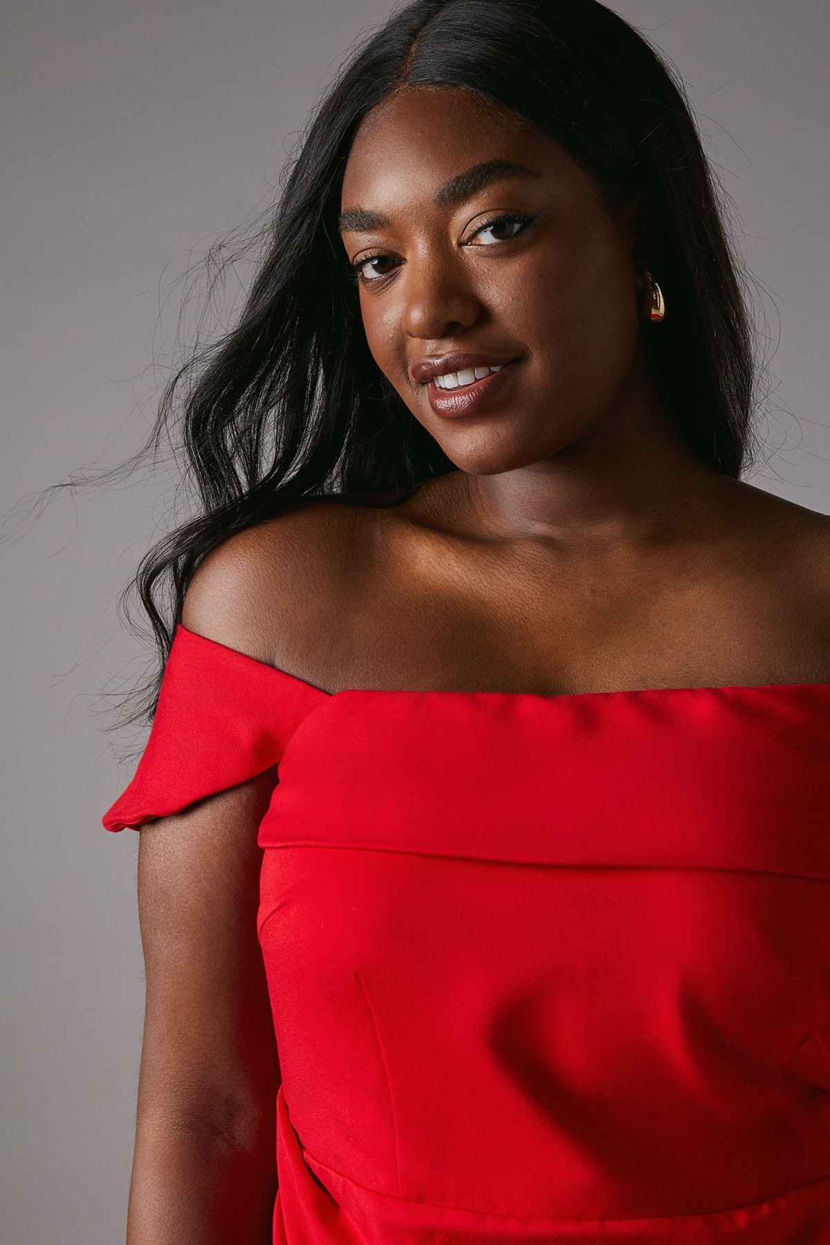 Coast Plus Cold Shoulder Ruched Detail Midi Dress Red image 3