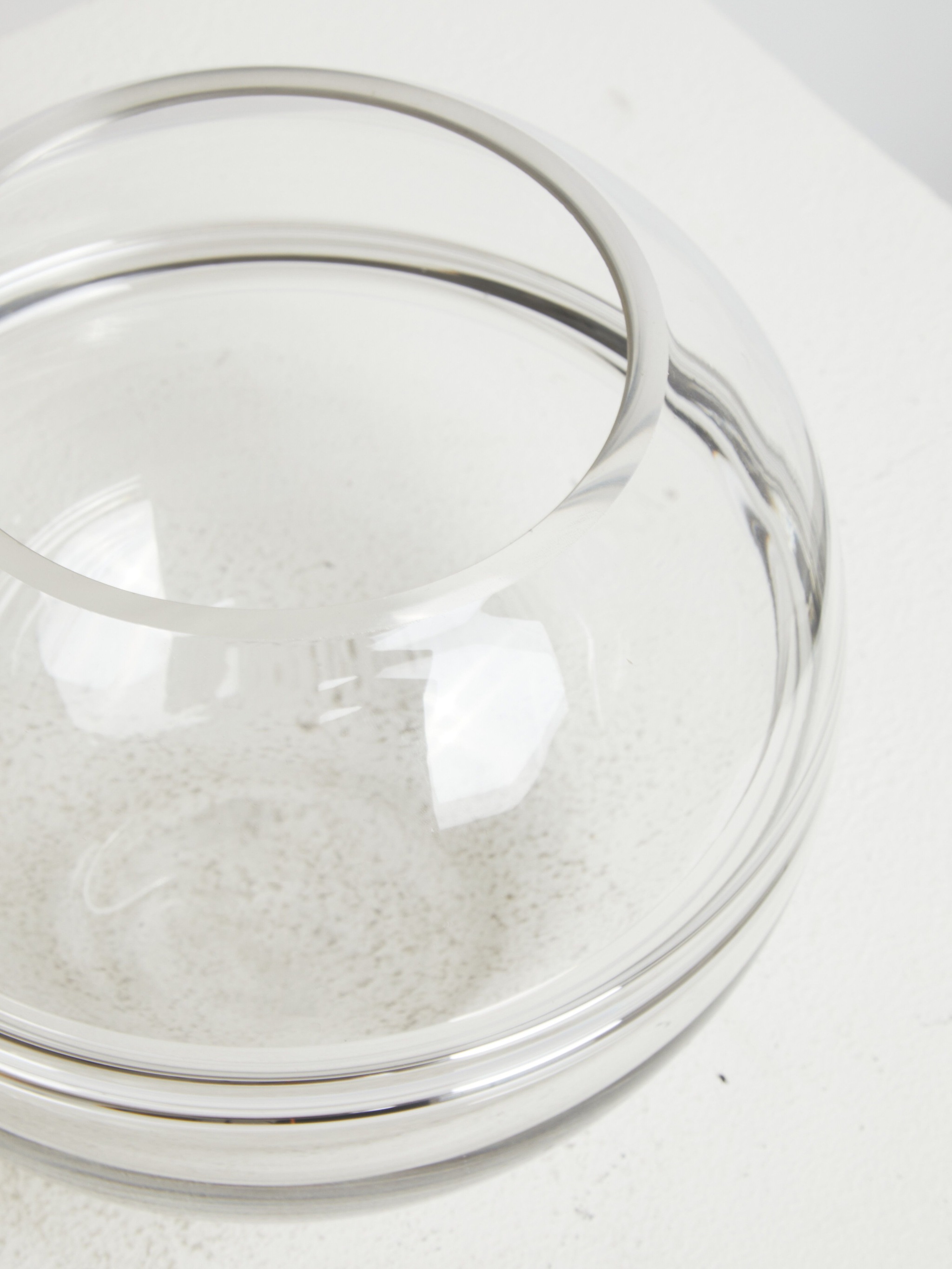 Orsina Elegant Design Glass Round Vase, Durable Glass Vase, Easy To Maintain Large Vase For Flowers, image 5