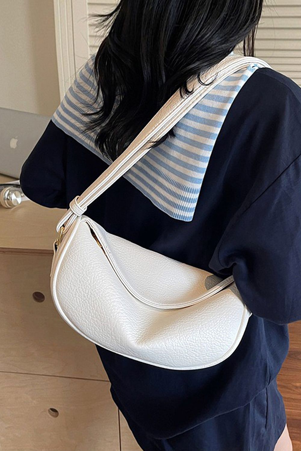 XY London 'Helen' Shoulder Bag with Magnetic Snap and Zip Closure image 2