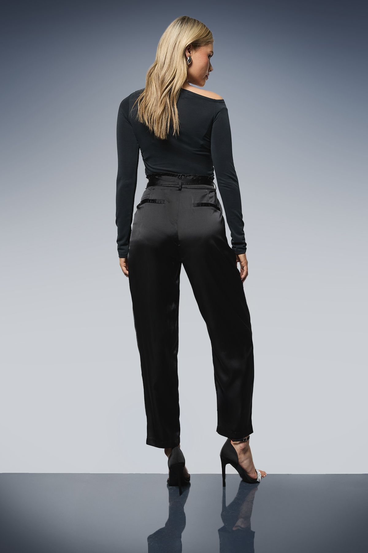 Dorothy Perkins Satin Paperbag Tapered Trousers Black image 3