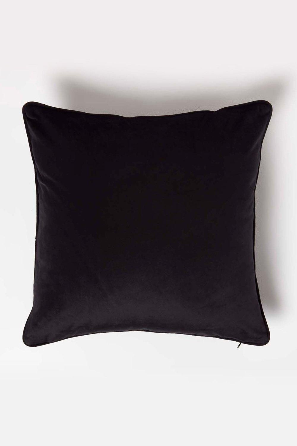 Homescapes Filled Velvet Cushion with Piped Edge 46 x 46 cm image 3