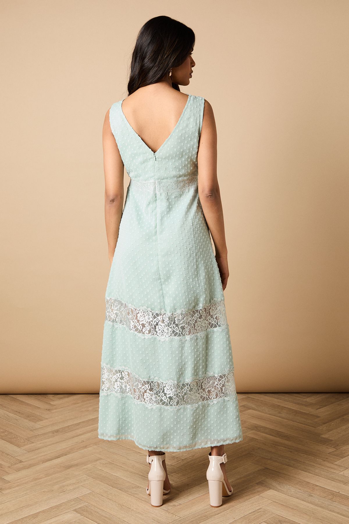 Oasis Petite Dobby Chiffon Lace Insert Midi Dress Sage image 3
