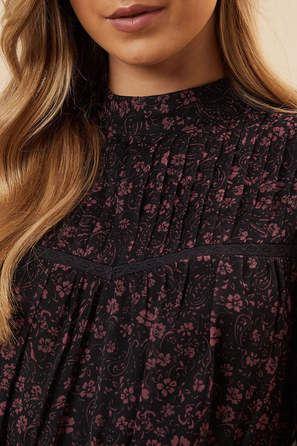 Dorothy Perkins Pink Ditsy Chiffon Pleated Yoke Mini Dress Pink image 5