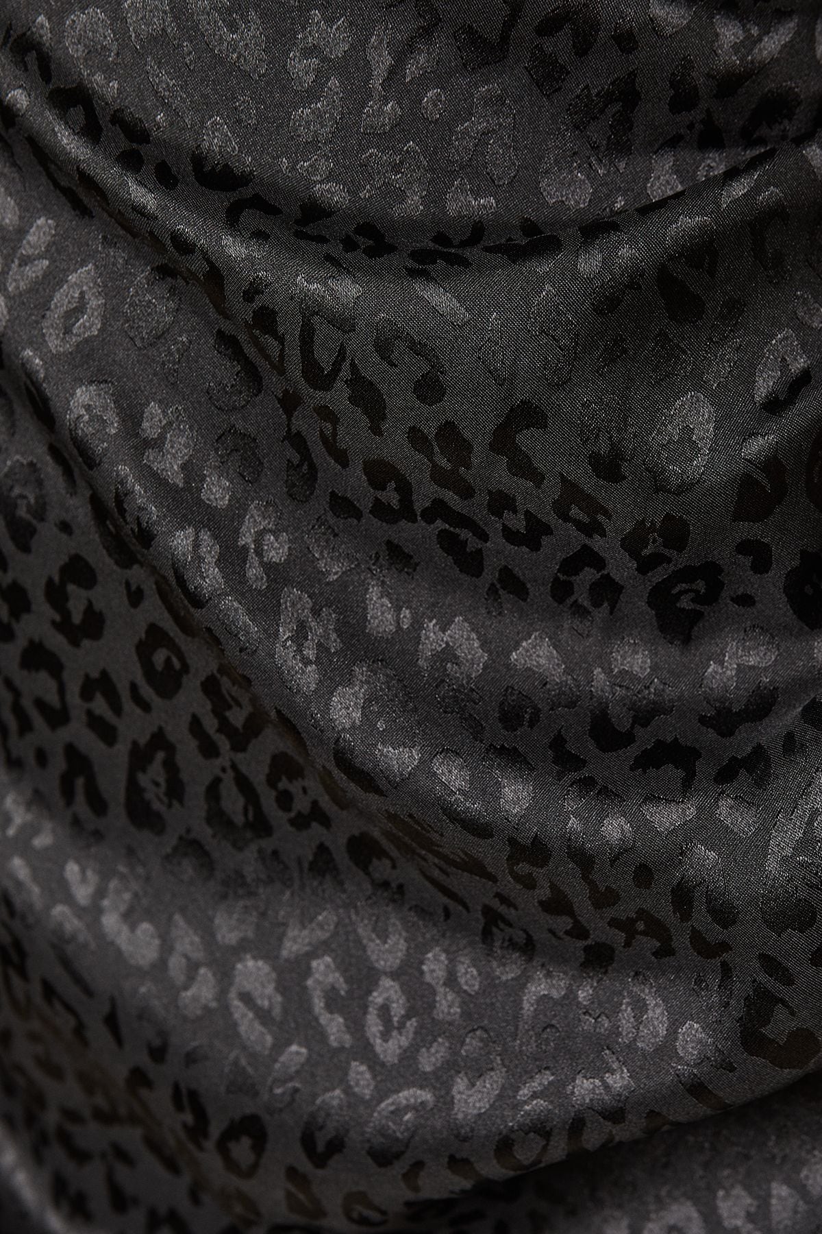 Dorothy Perkins Petite Satin Jacquard Wrap Mini Dress Black image 5