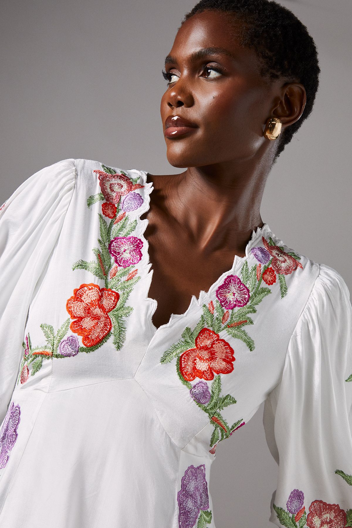 Coast Floral Neckline Embroidered Puff Sleeve Midi Dress White image 4