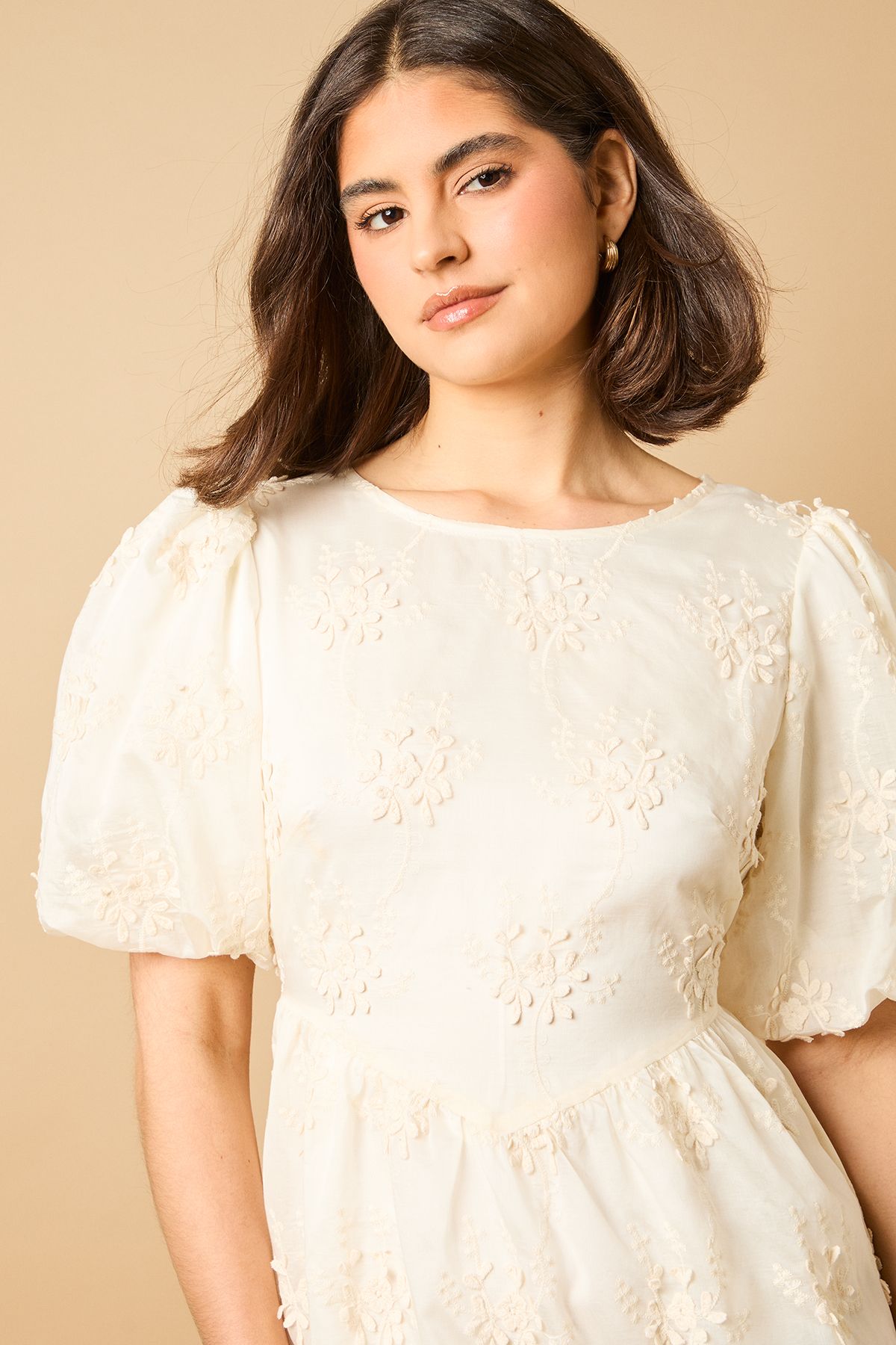 Oasis Floral Embroidered Puff Sleeve Midi Dress Ivory image 4
