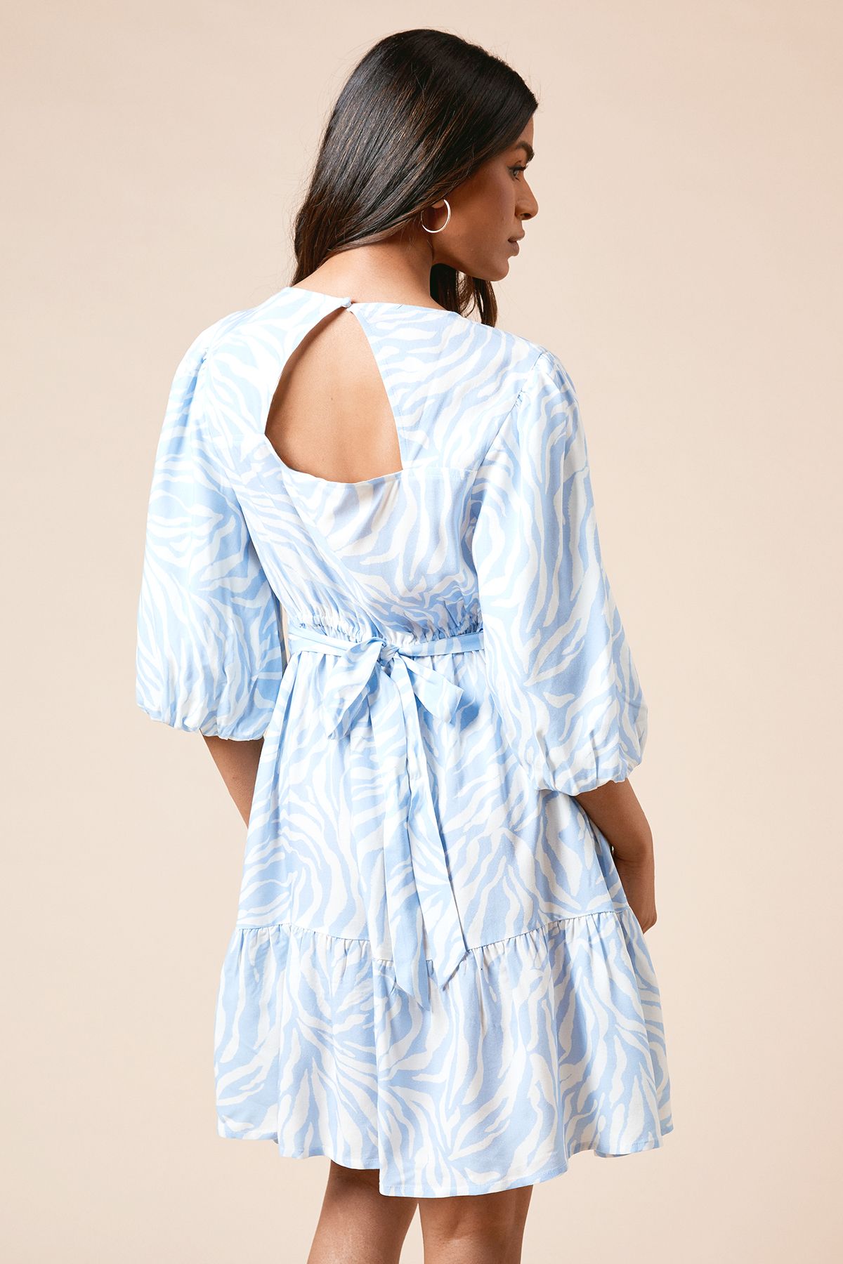 Dorothy Perkins Petite Zebra Keyhole Puff Sleeve Tiered Mini Dress Animal image 3