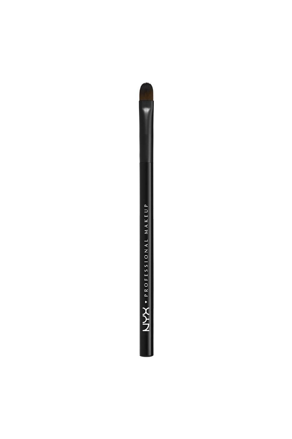 NYX Professional Makeup Pro Flat Detail Brush Multi image 2