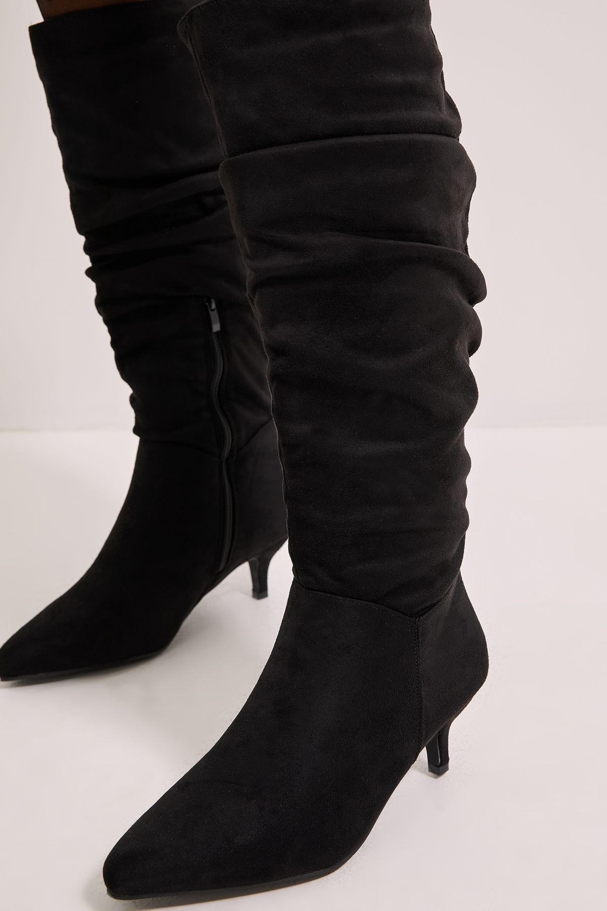 Dorothy Perkins Wide Fit Khloe Faux Suede Kitten Heel Knee High Ruched Boots Natural Black image 4