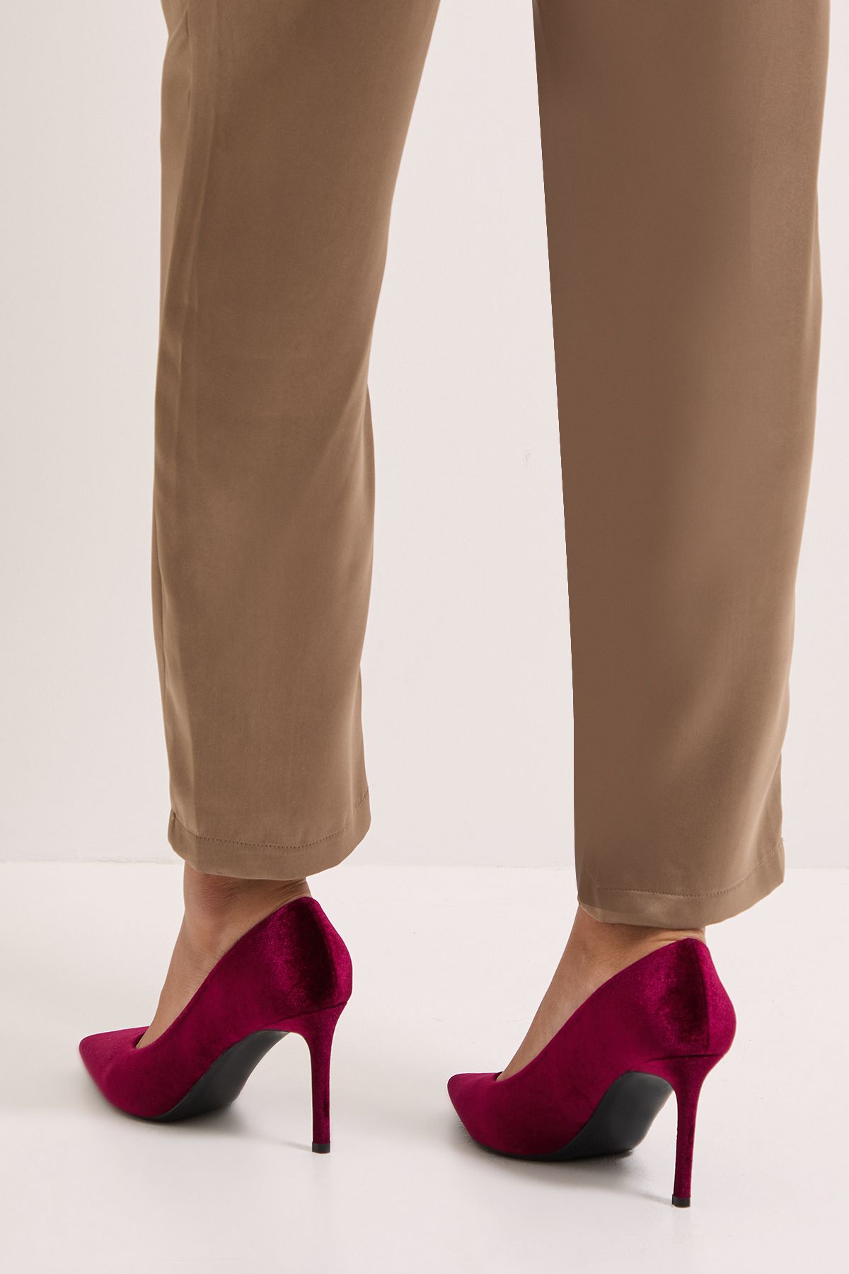 Dorothy Perkins Dash Velvet Pointed High Stiletto Heel Court Shoes Dark Red image 4