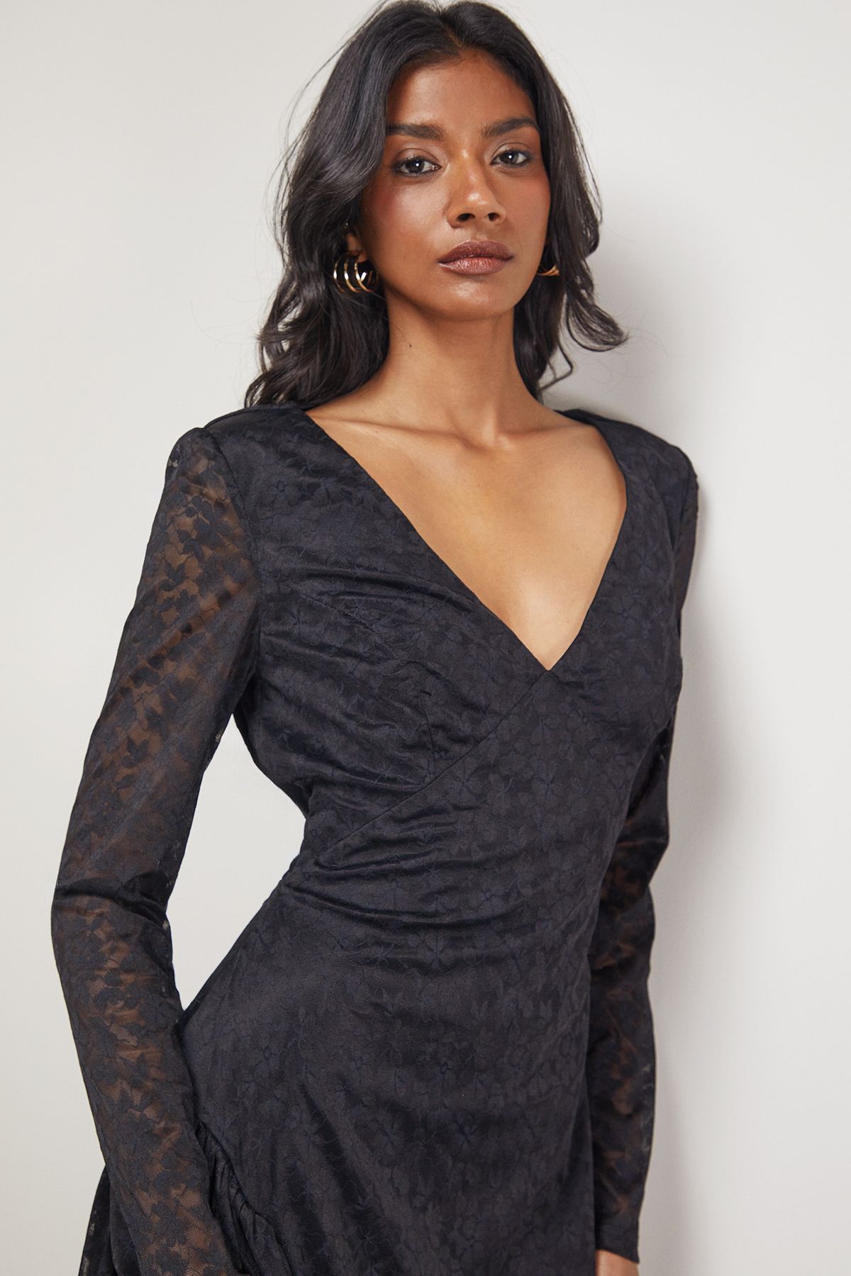Warehouse Lace V Neck Godet Detail Midi Dress Black image 4