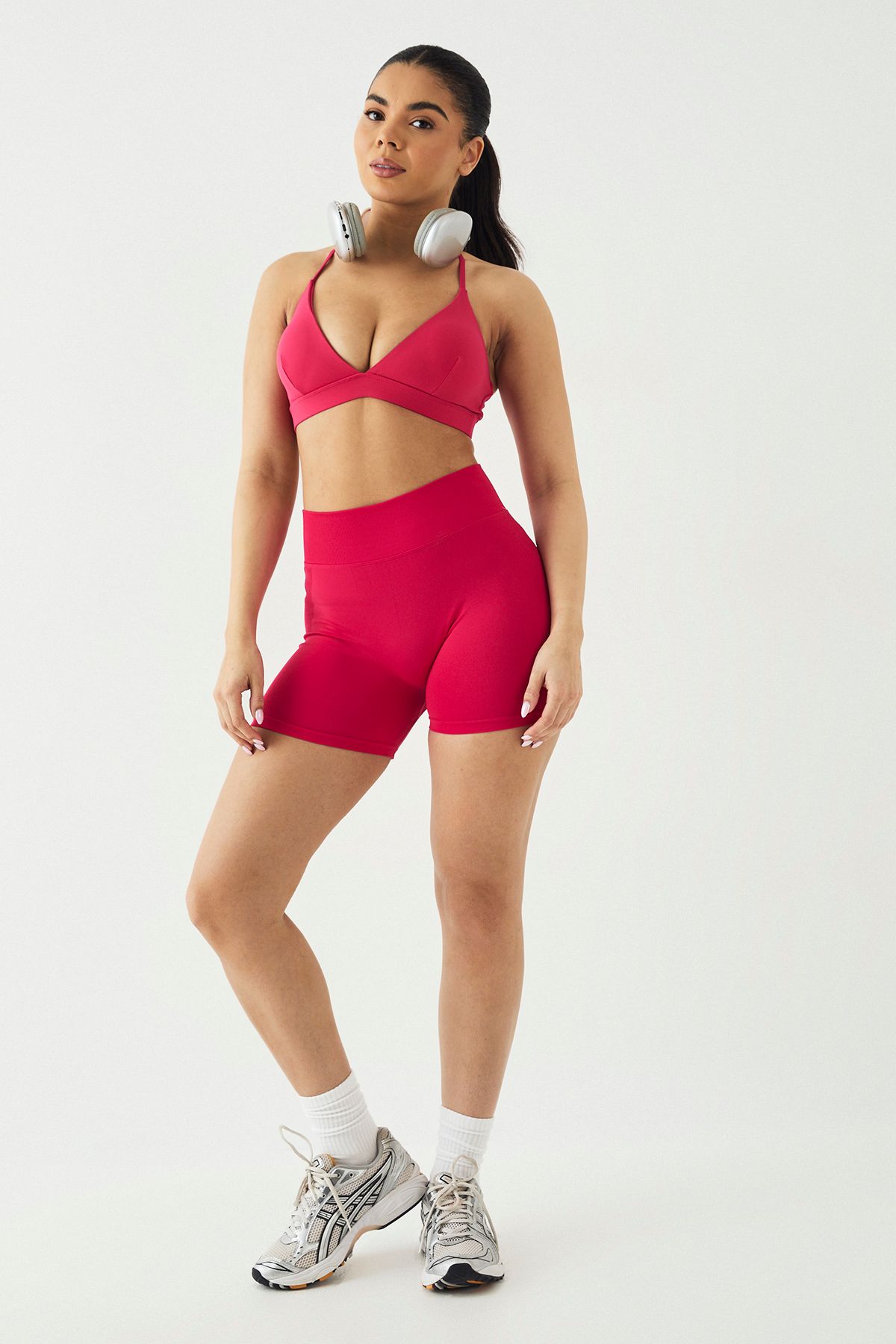 DSGN Studio DSGN Studio Sport Ultra Contour Bum Scrunch Seamless Short Raspberry image 3