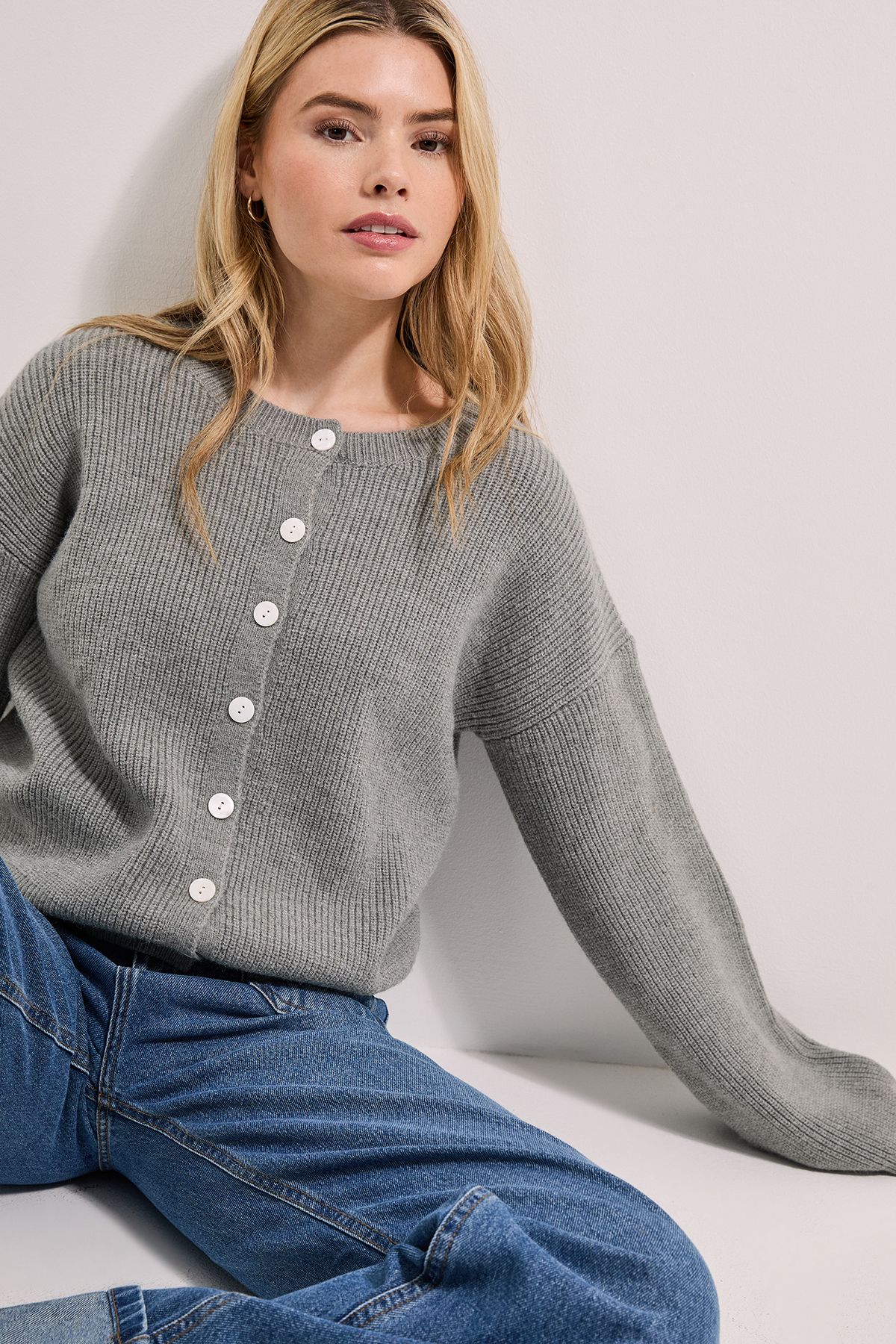 Dorothy Perkins Soft Contrast Button Cardigan Grey Marl image 2