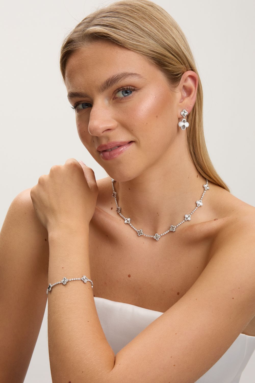 Jon Richard Rhodium Plated and Diamond Clover Double Drop Earrings - Gift Box image 3