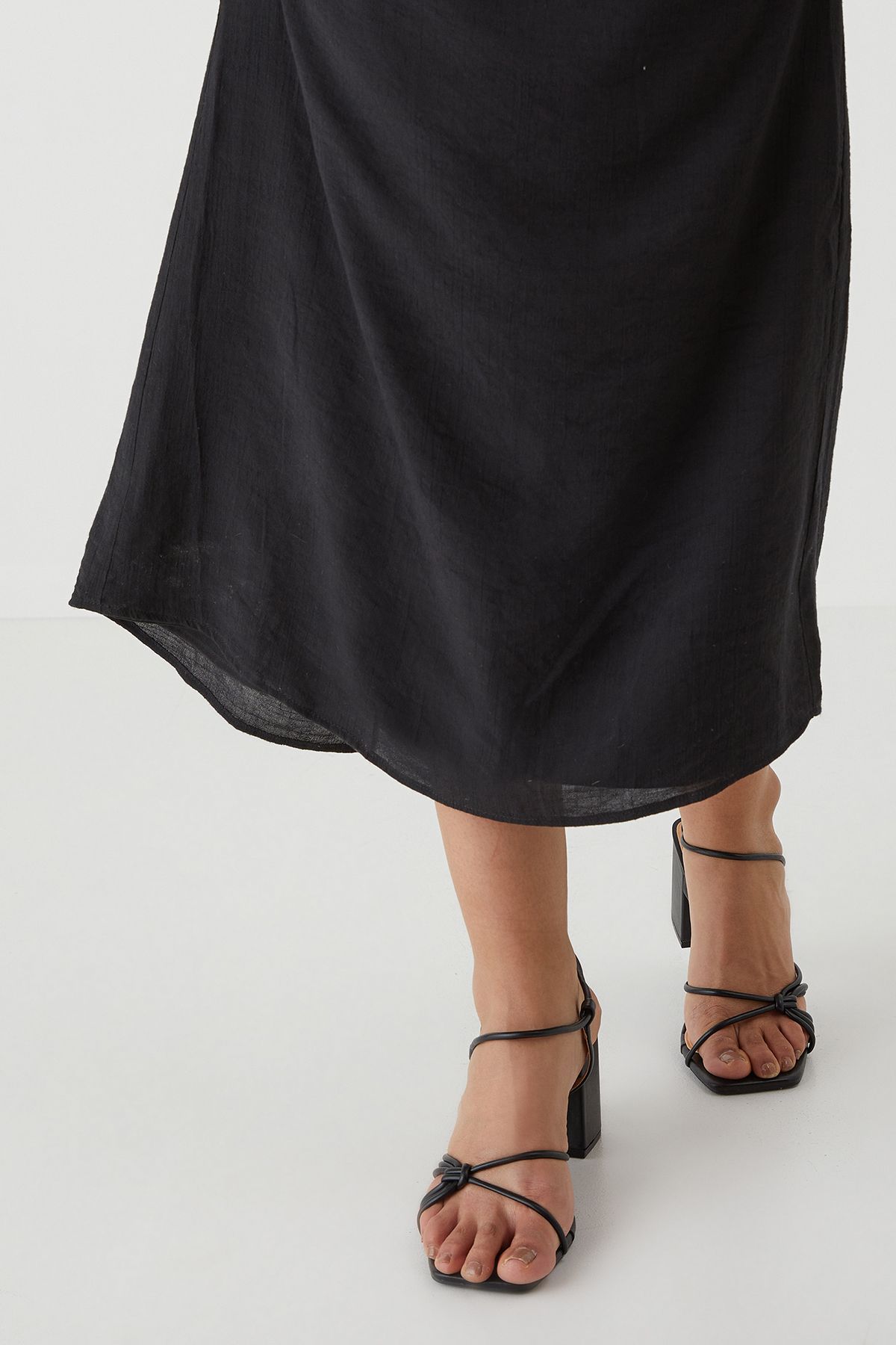 MissPap Leather Look Knot  Medium Block Heel Sandals Black image 3