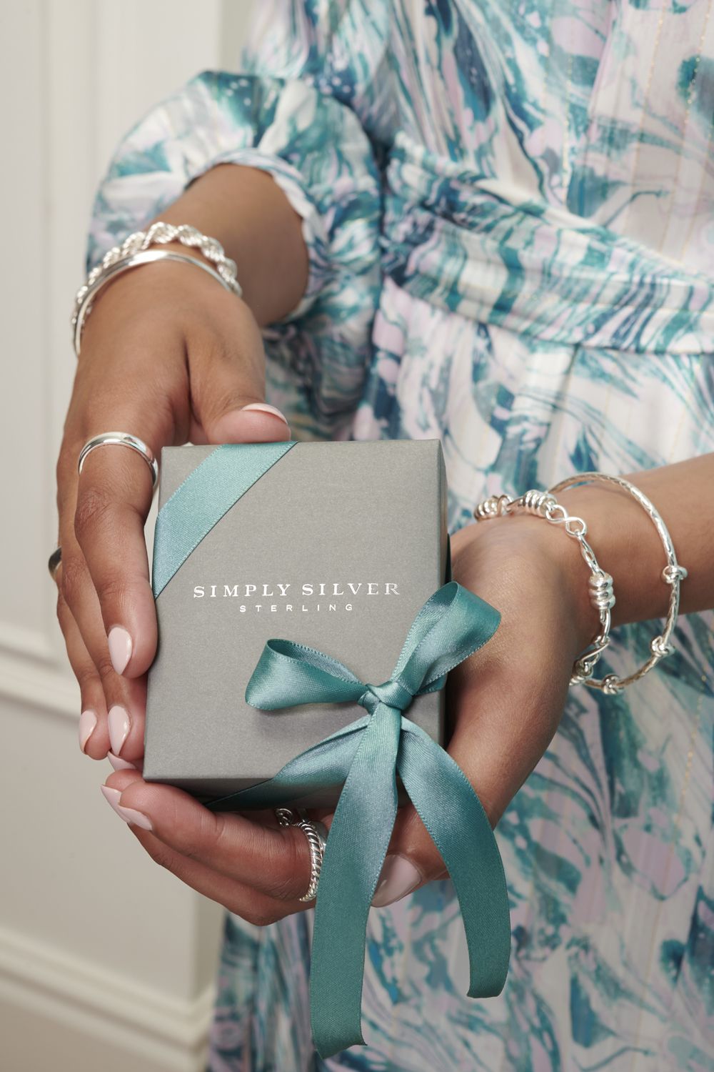 Simply Silver Sterling Silver 925 with Cubic Zirconia Wedding Band Ring image 3