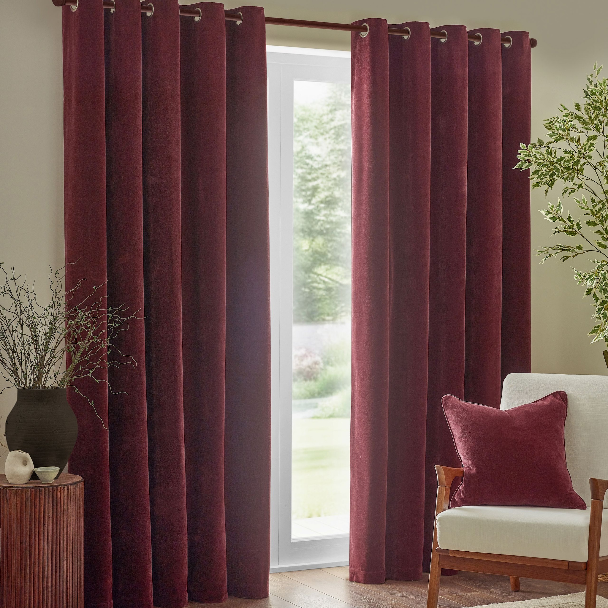 Yard Heavy Chenille Woven Piped Cushion image 5