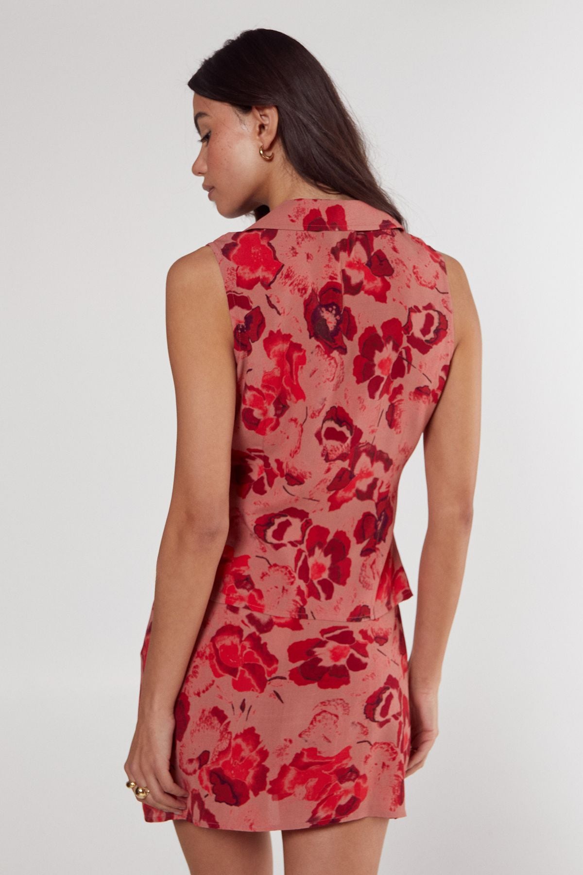 NastyGal Floral Split Mini Skirt Pink image 3