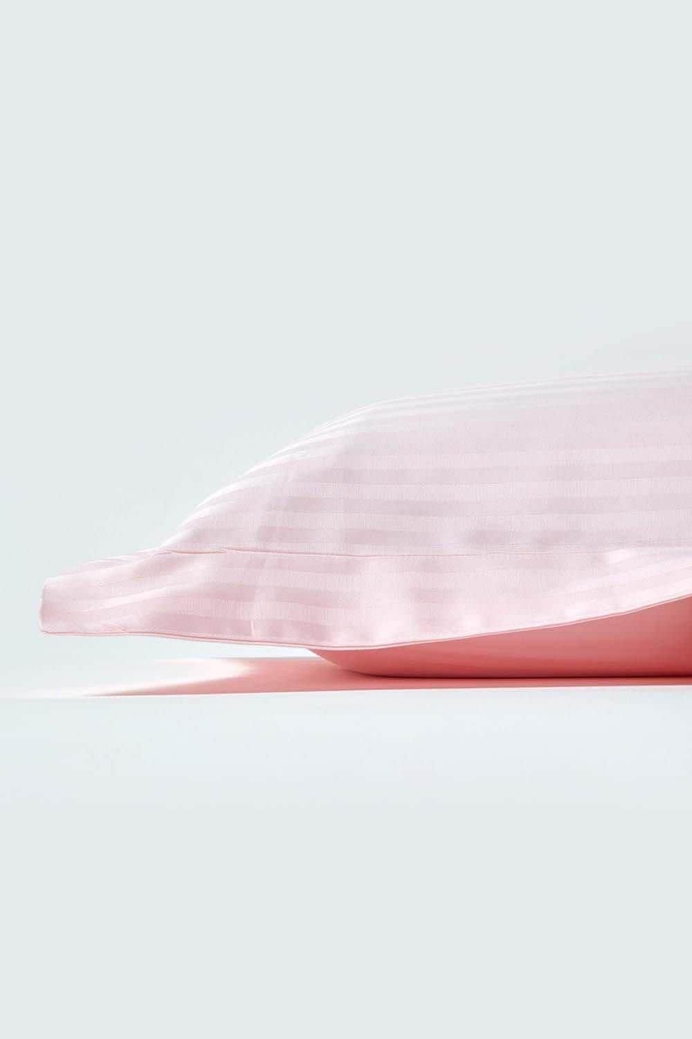 Homescapes Egyptian Cotton Satin Stripe Oxford Pillowcase 330 TC image 2