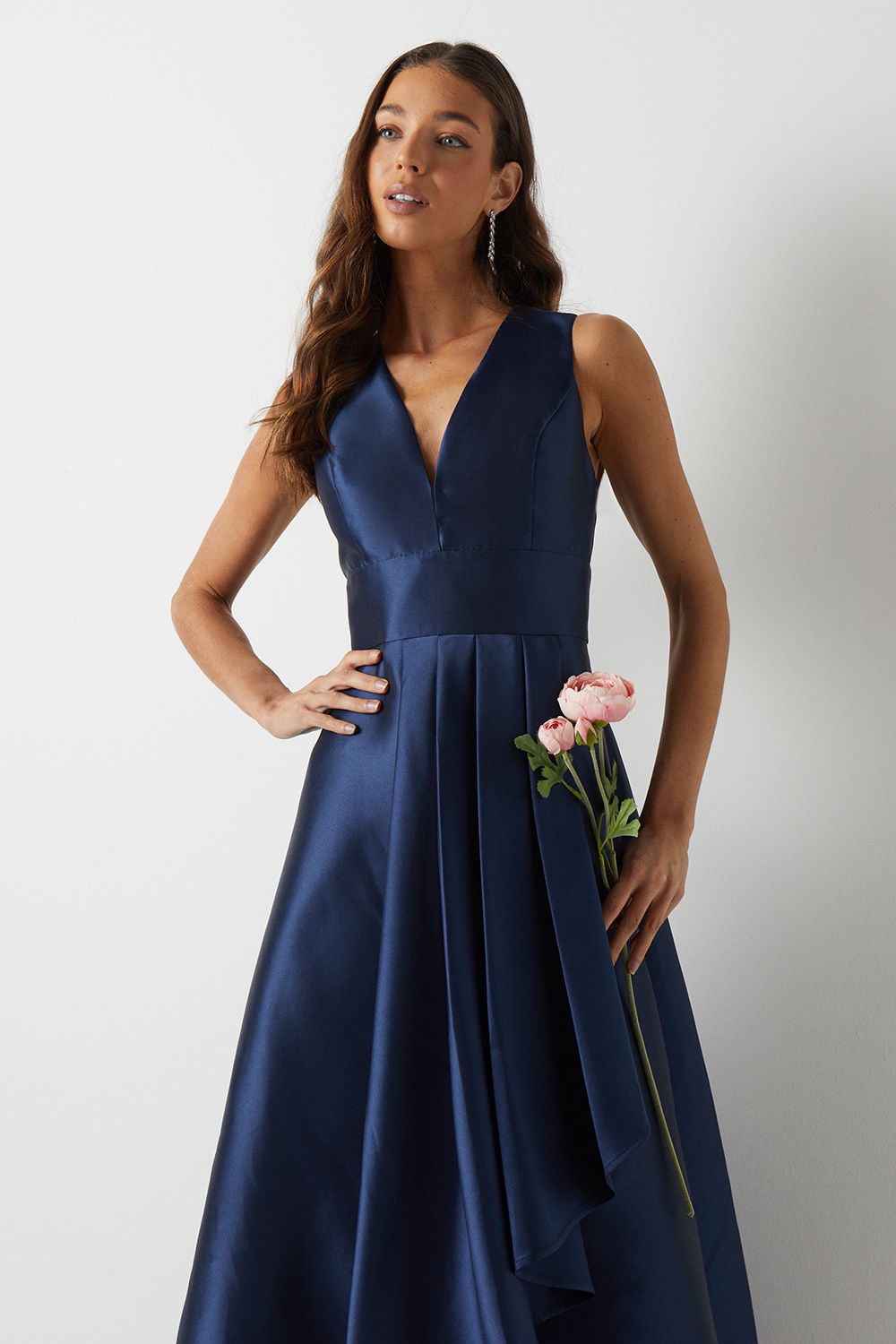 Coast Coast Honoured Sleeveless Plunge Waterfall Twill Maxi Bridesmaid Dress Navy image 3
