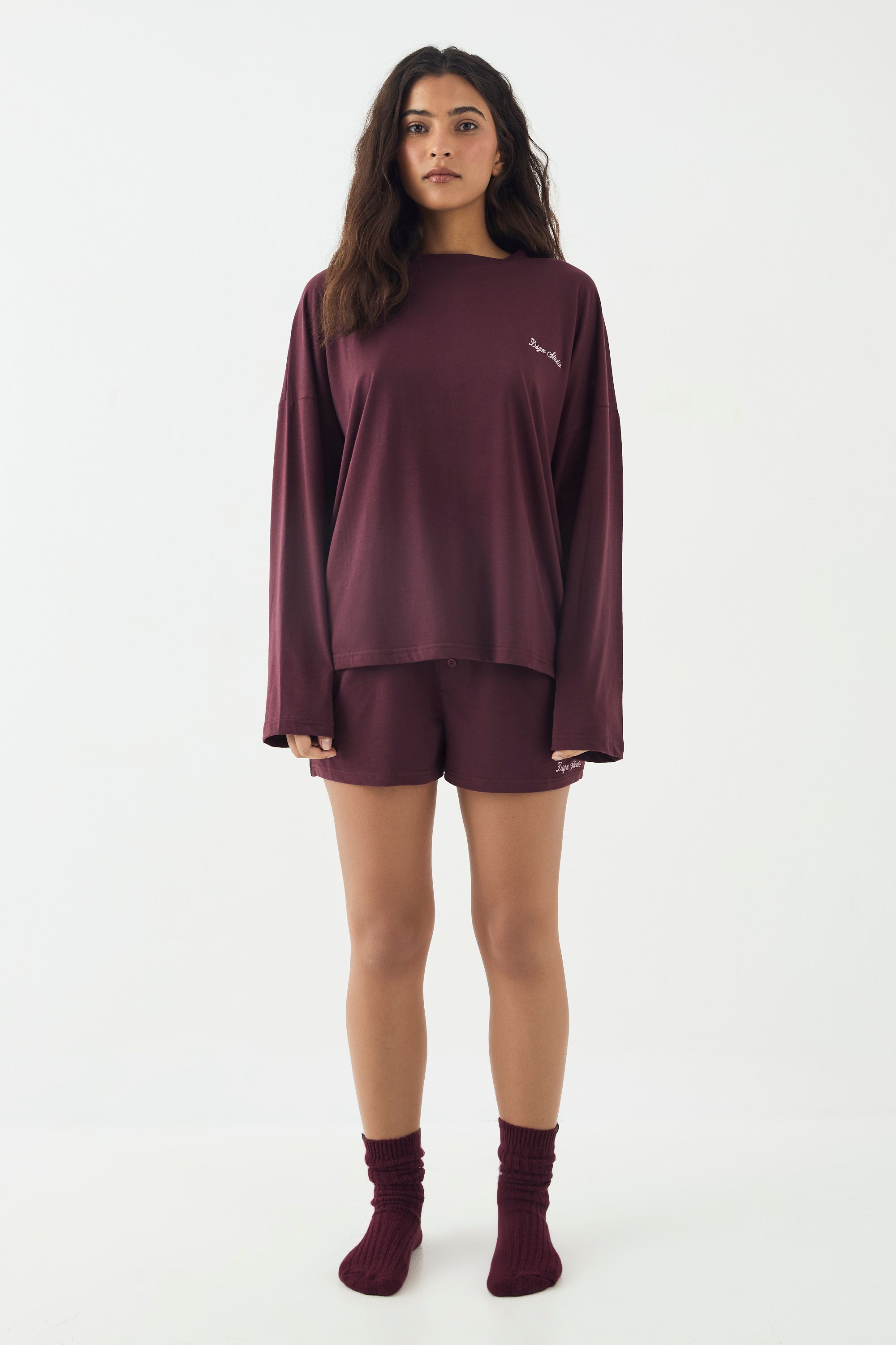 DSGN Studio DSGN Studio Lounge Long Sleeve Oversized Supersoft T-Shirt Burgundy image 5