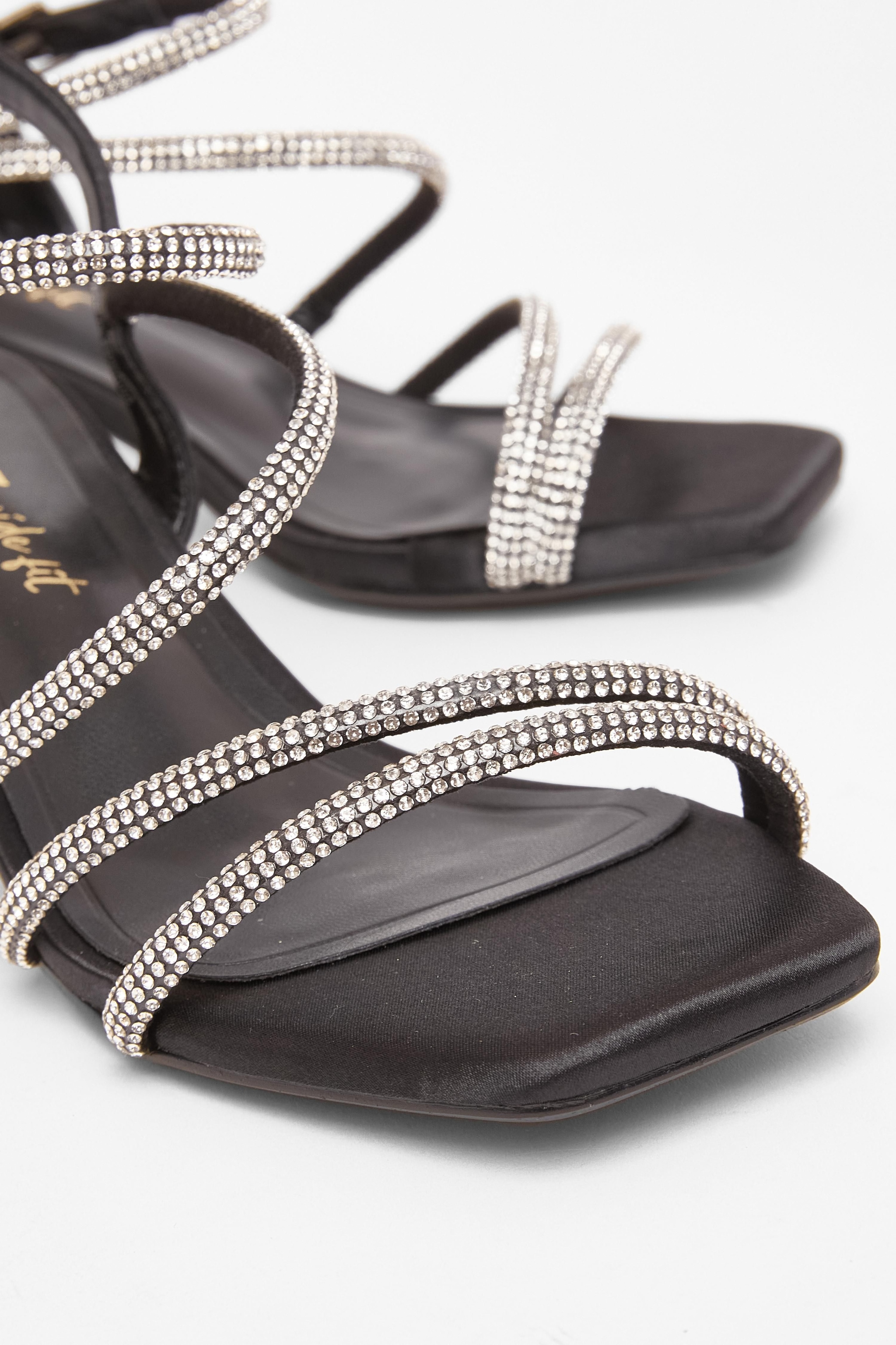 Quiz Black Wide Fit Diamante Block Heels image 4