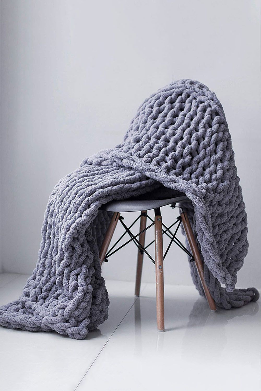 Living and Home Chunky Knit Throw Blanket 120x150cm image 1