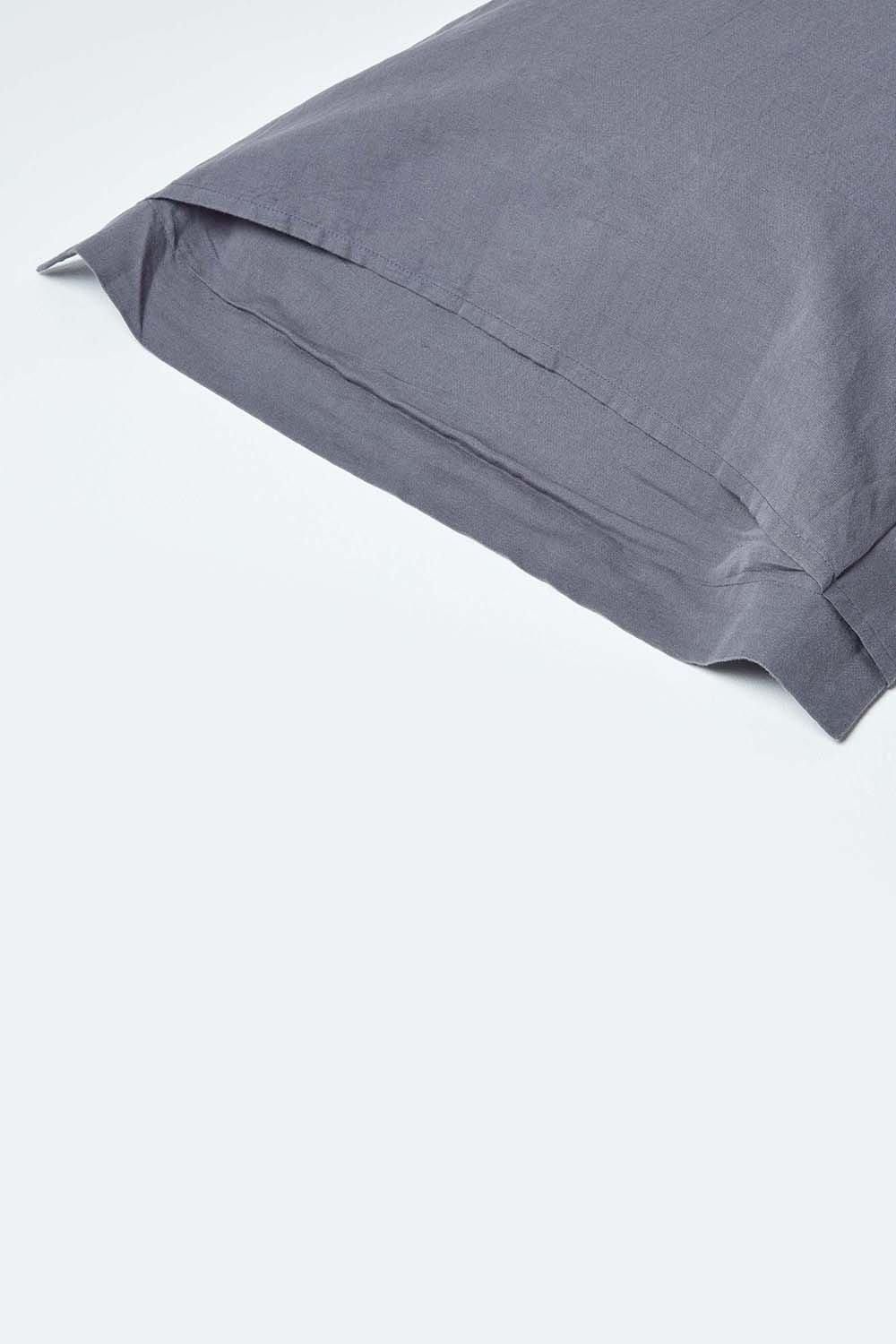 Homescapes Linen Oxford Pillowcase, King image 3