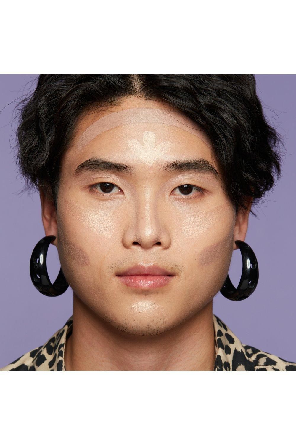 NYX Professional Makeup Wonder Stick Highlight & Contour Stick Fair image 3