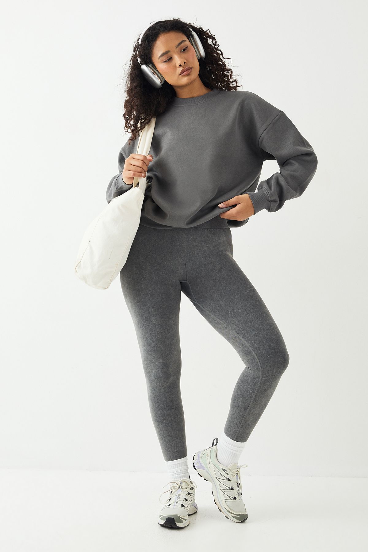 DSGN Studio DSGN Studio Crew Neck Oversized Sweatshirt Charcoal image 3