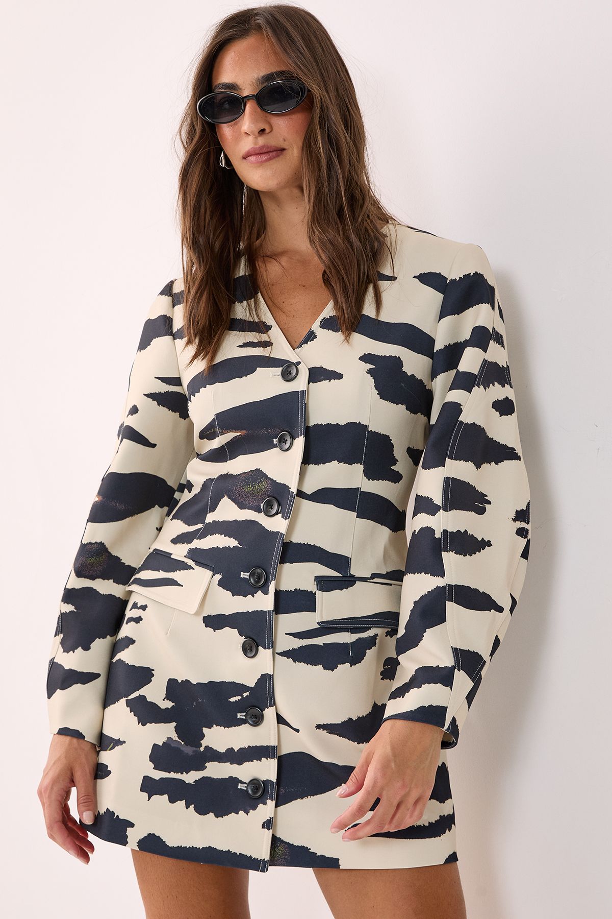 NastyGal Tiger Plunge Cocoon Sleeve Tailored Mini Dress Butter image 2