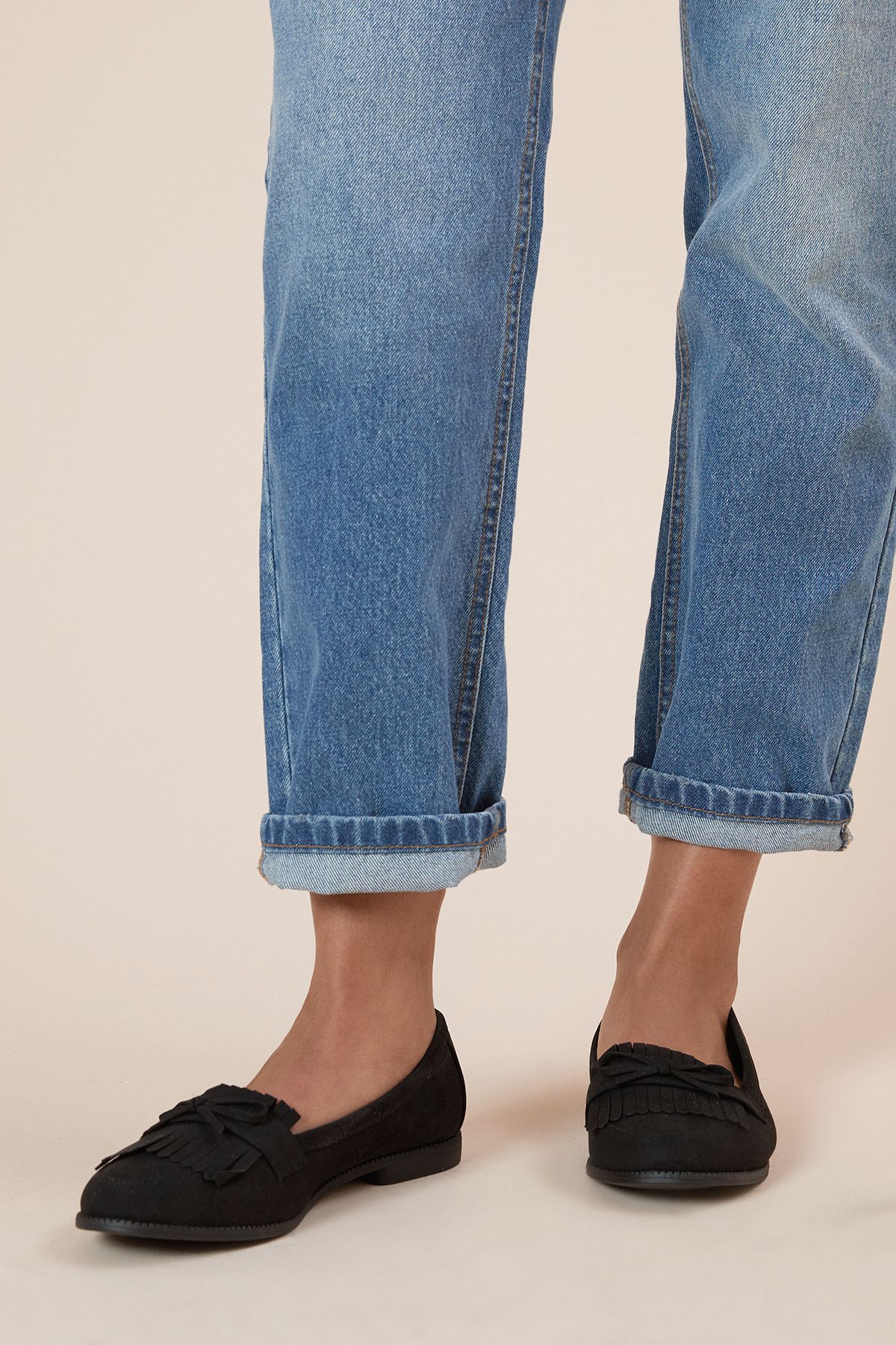 Dorothy Perkins Wide Fit Loretta Tassel Loafers Natural Black image 3