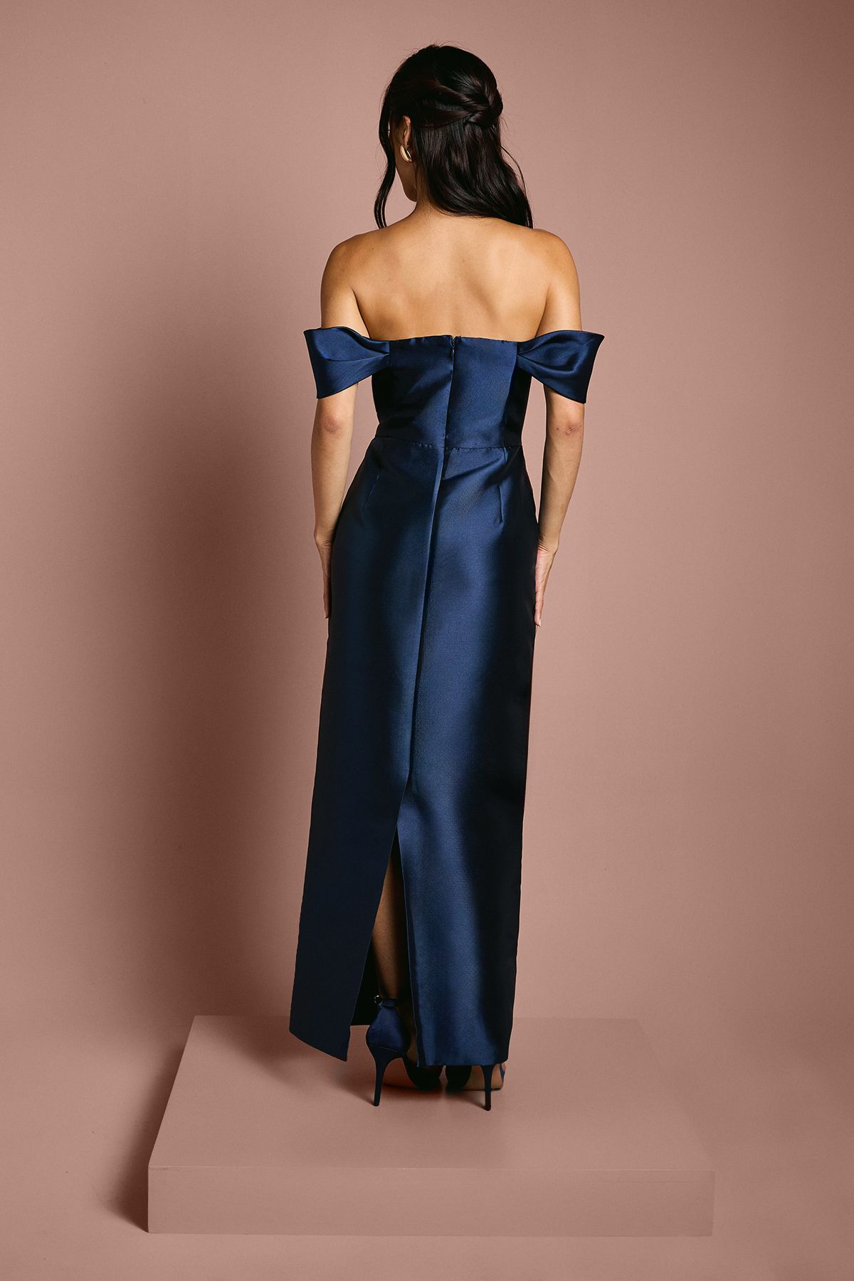 Coast Coast Honoured Twill Bardot Column Midi Bridesmaid Dress Navy image 3