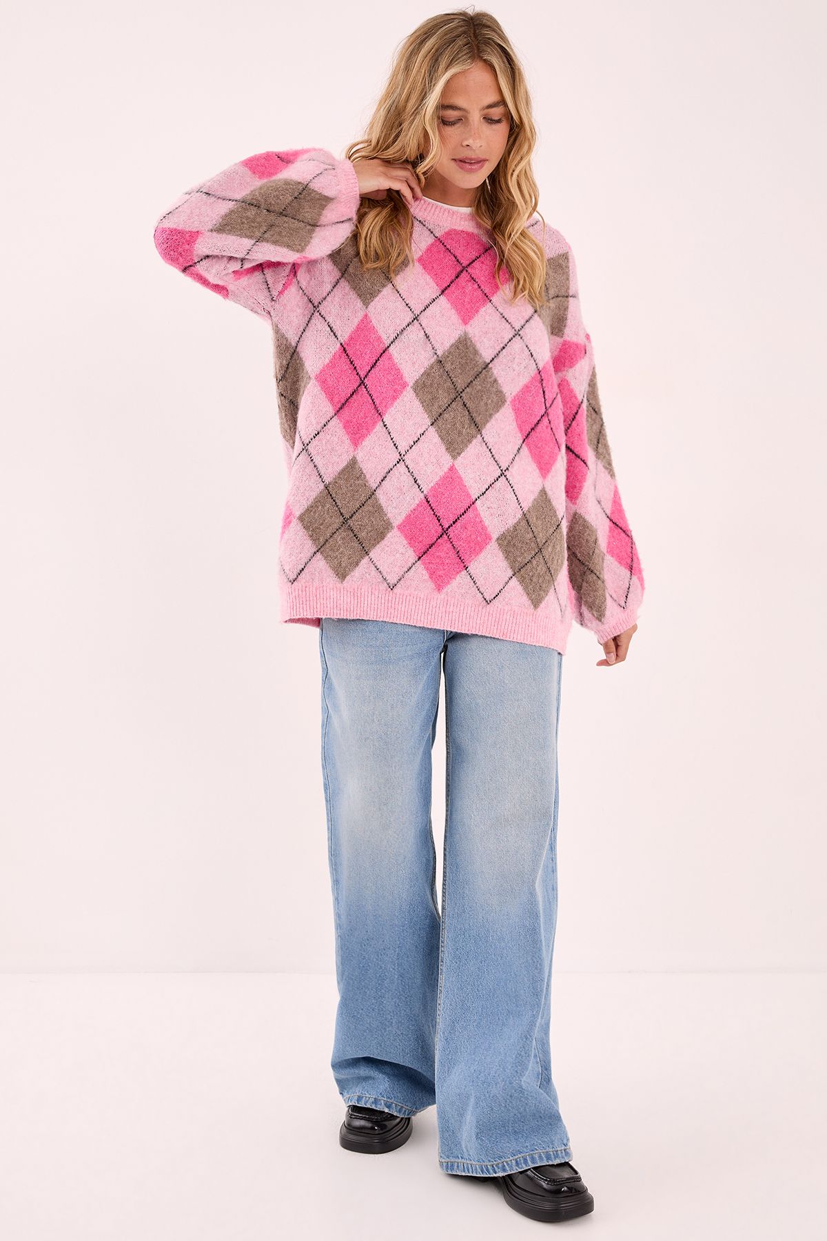 NastyGal Brushed Argyle Ballon Sleeve Oversized Jumper Pink image 2