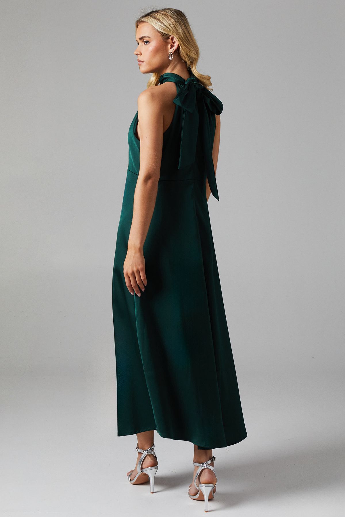 Oasis Petite Satin Halter Neck Midi Bridesmaid Dress Emerald image 3