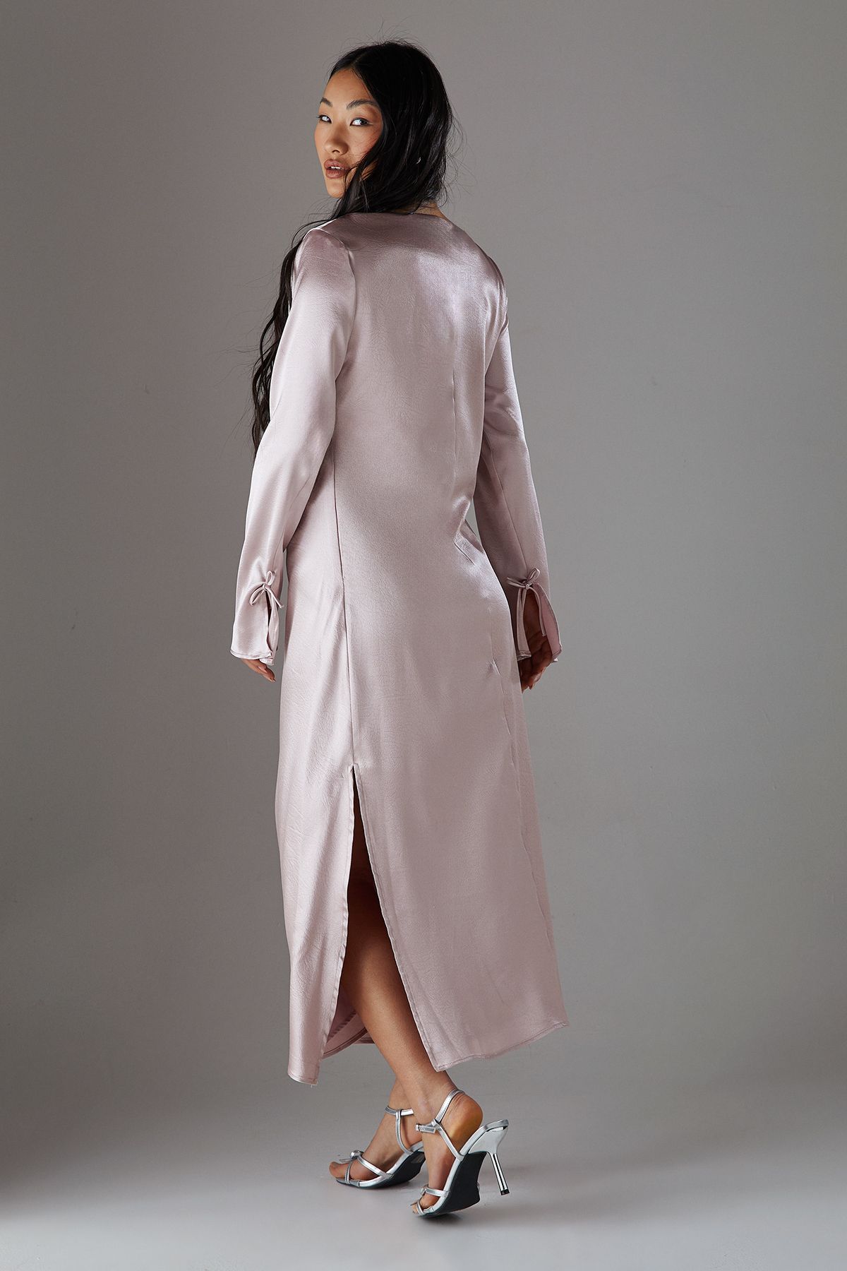 Warehouse Petite Crinkle Satin Bias Tie Sleeve Midi Dress Pale Pink image 4