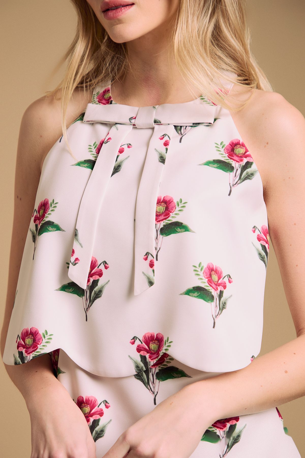 Oasis Scallop Tier Mini Halterneck Dress Ivory image 5