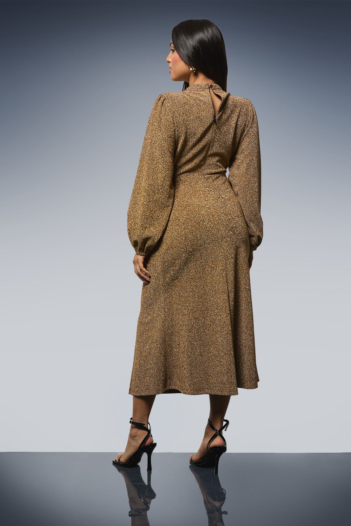 Dorothy Perkins Petite DP Luxe Keyhole Detail Sparkle Jersey Midi Dress Gold image 3