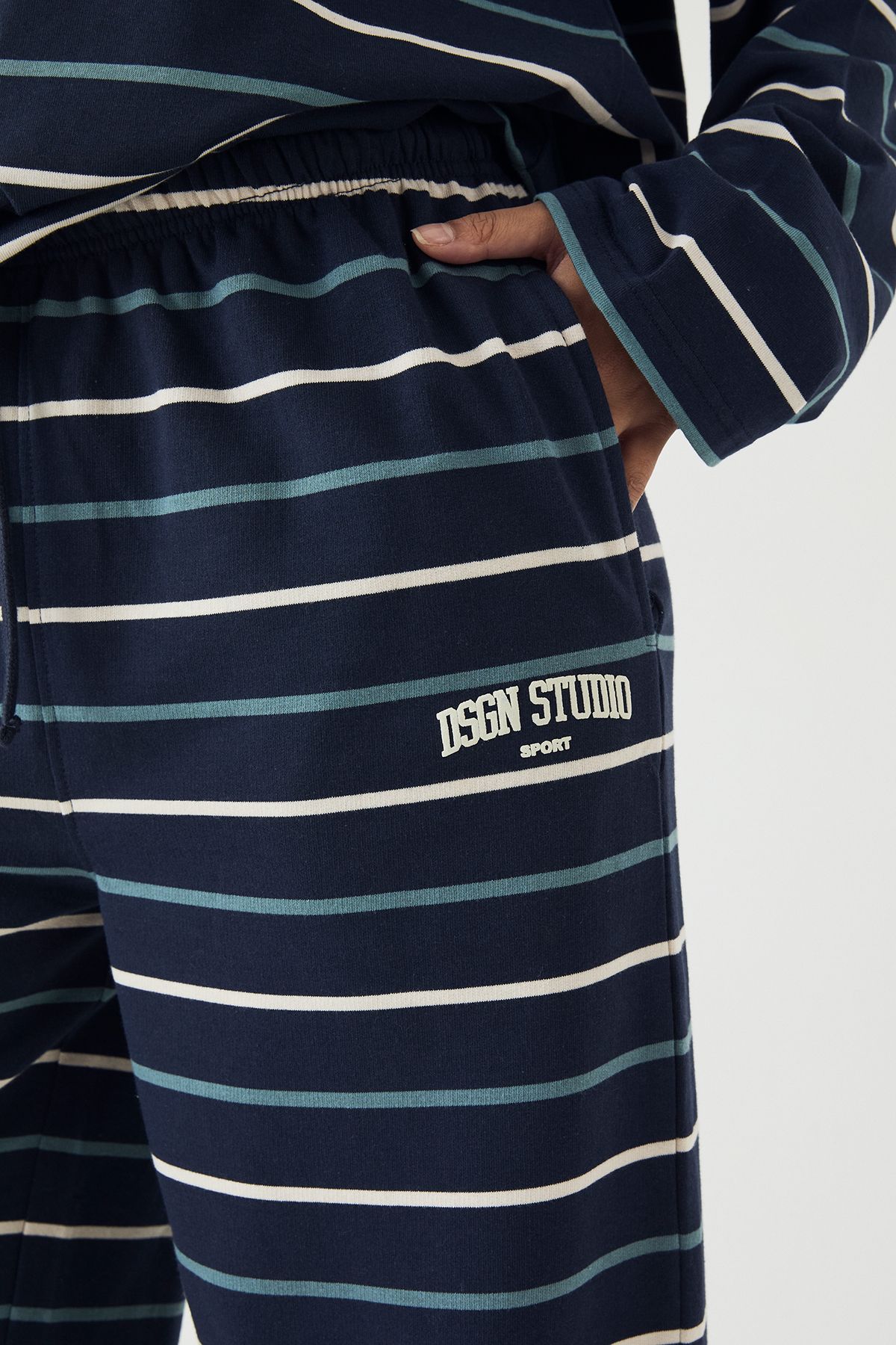 DSGN Studio DSGN Studio Stripe Straight Leg Jogger Navy image 4