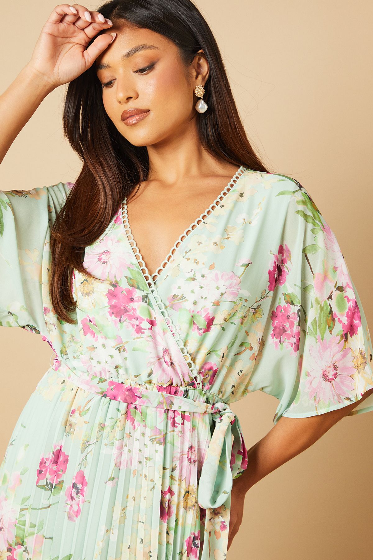 Oasis Petite Occasion Kimono Sleeve Pleated Midi Dress Sage image 3