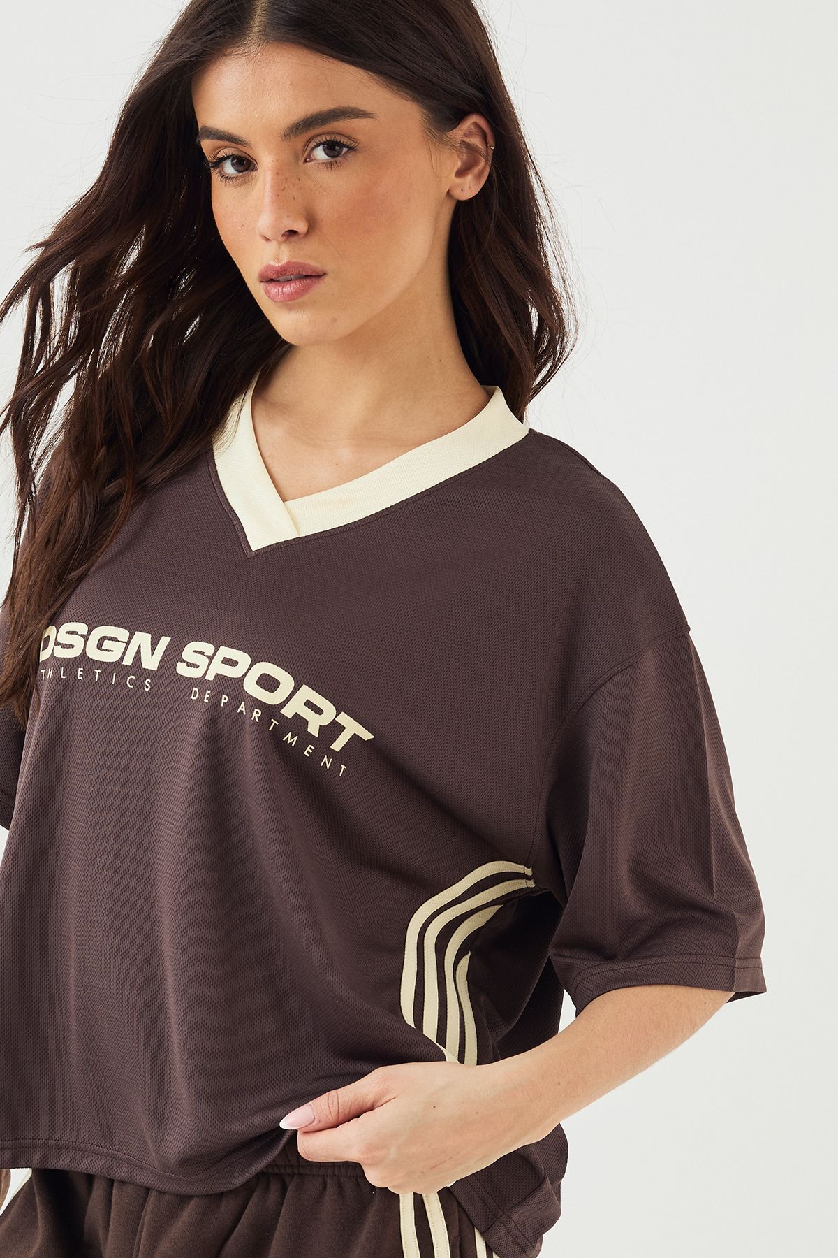 DSGN Studio DSGN Studio Stripe Short Sleeve Football Top Dark Chocolate image 4